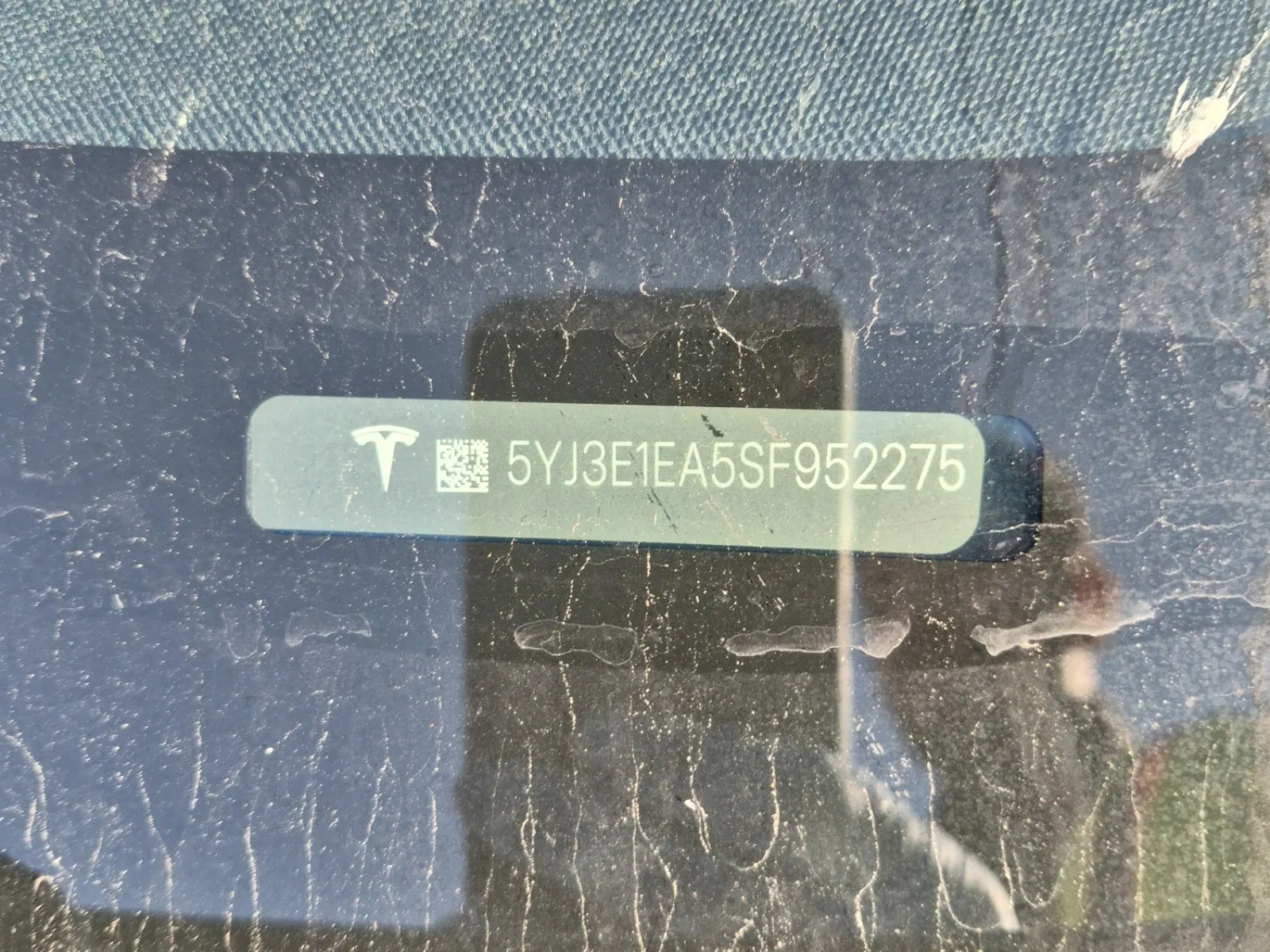 Dash VIN Plate Photo