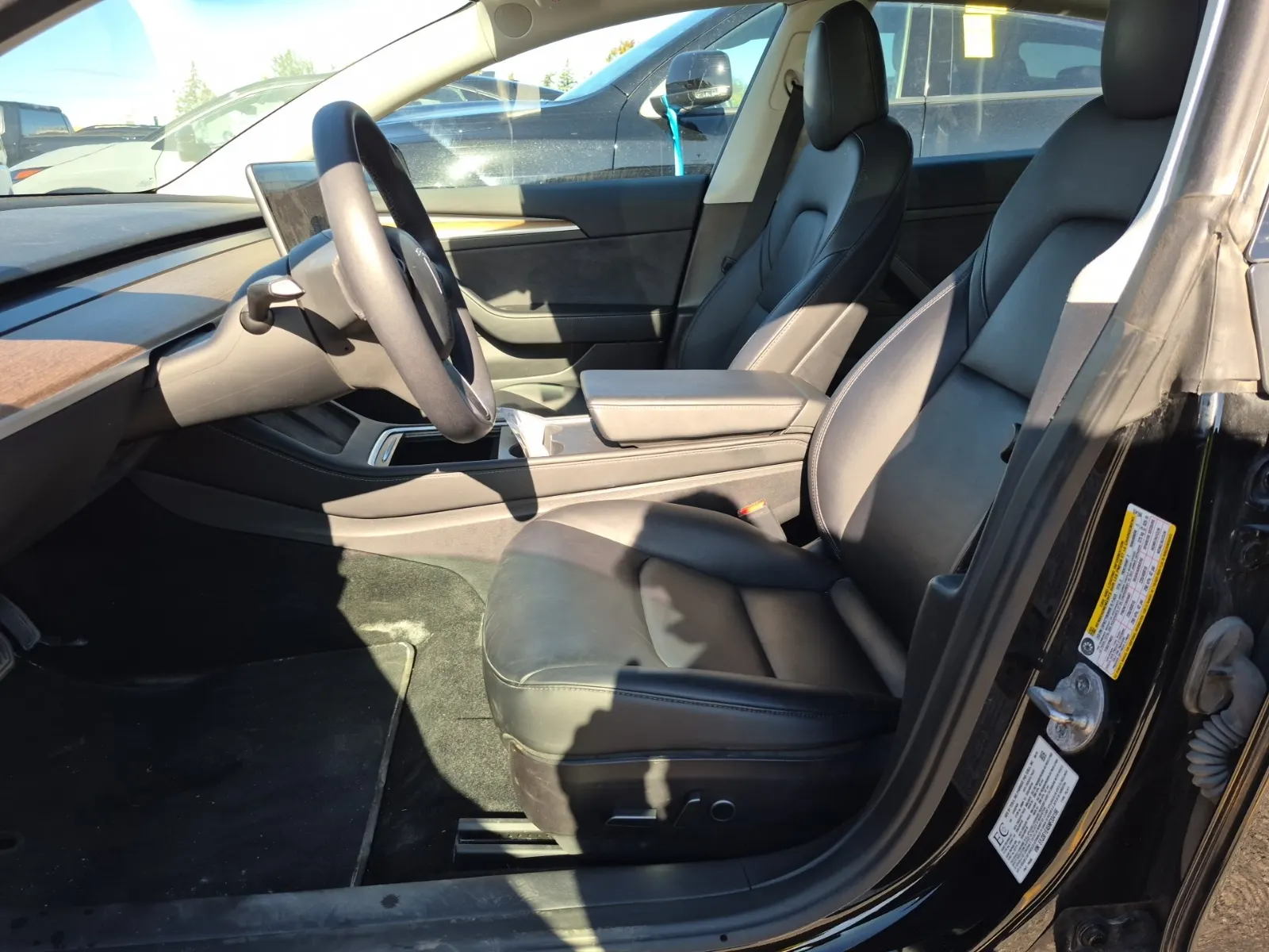 Front Interior Photo