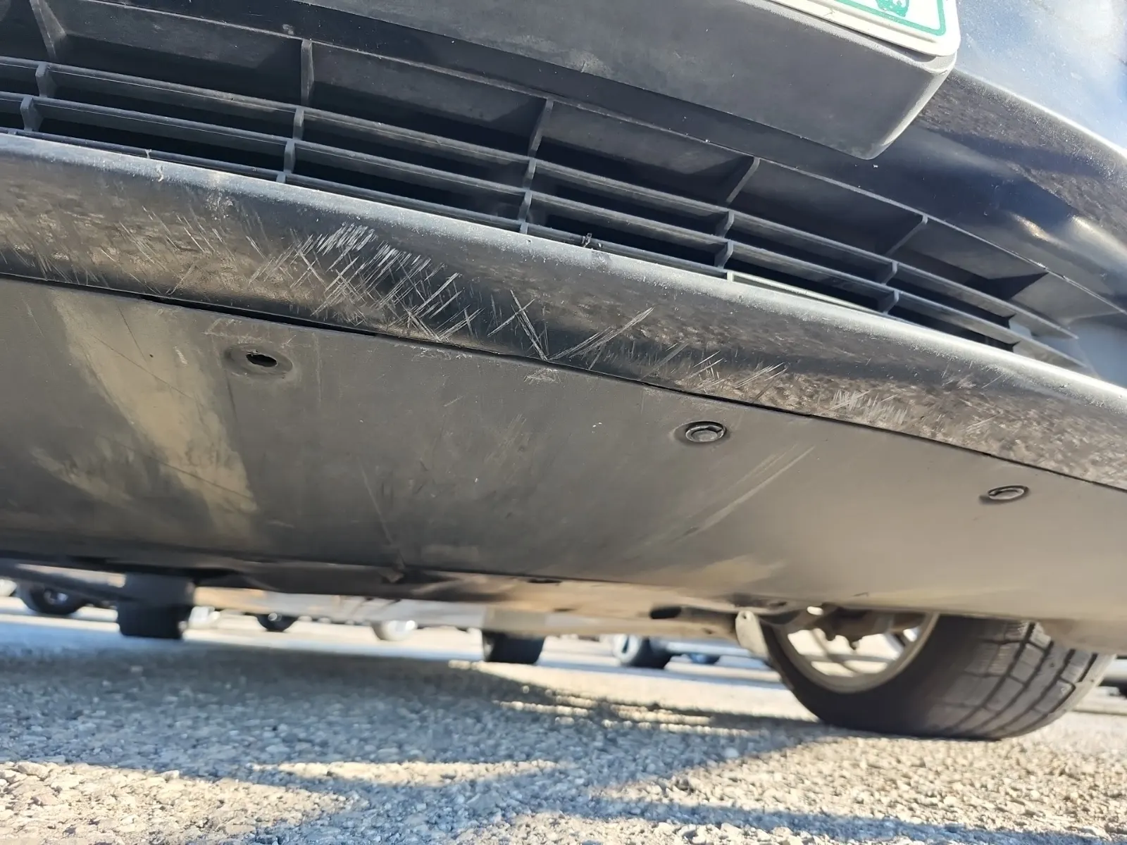 Undercarriage - Front Photo