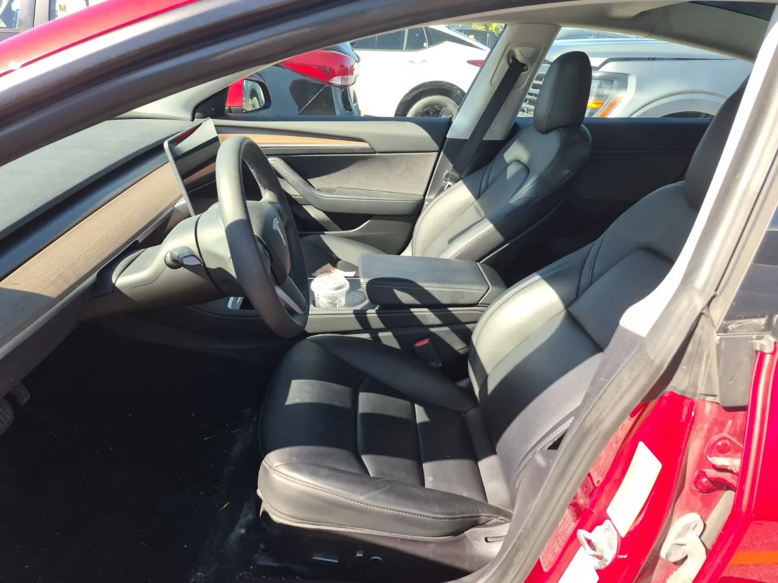 Front Interior Photo