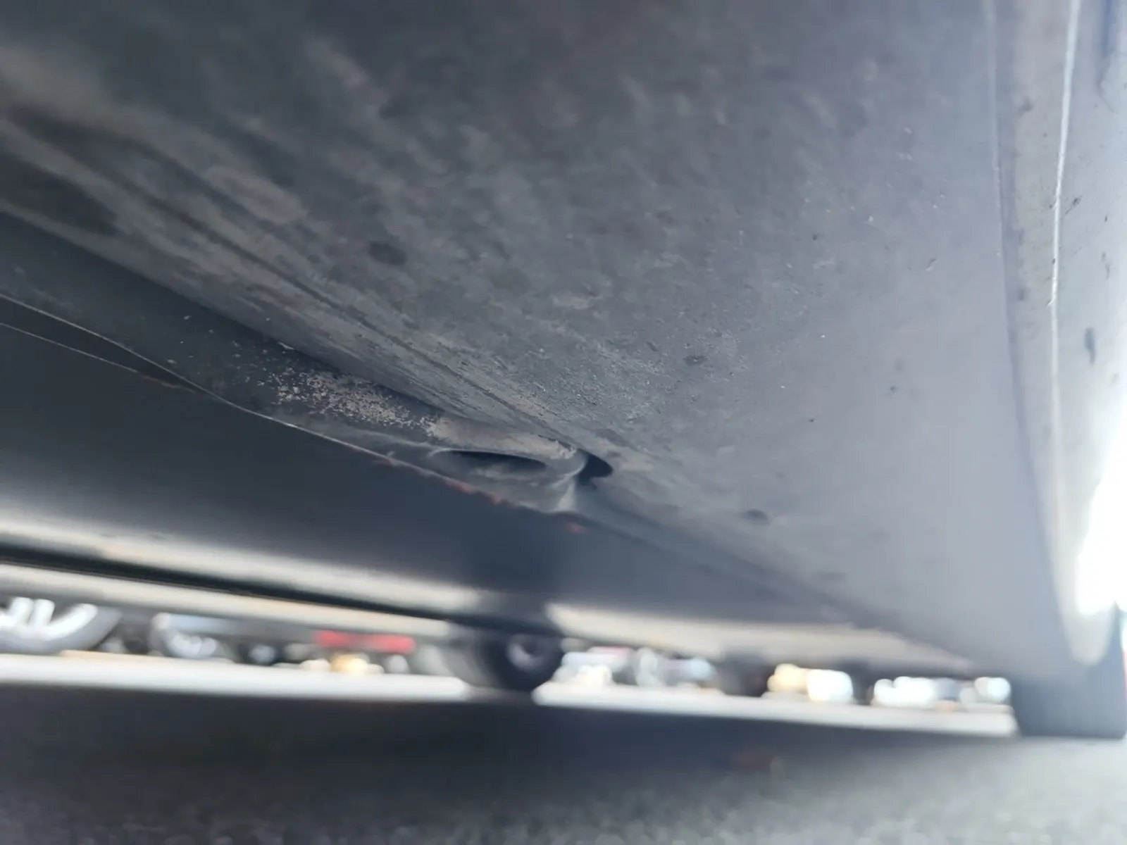 Undercarriage - Driver Photo