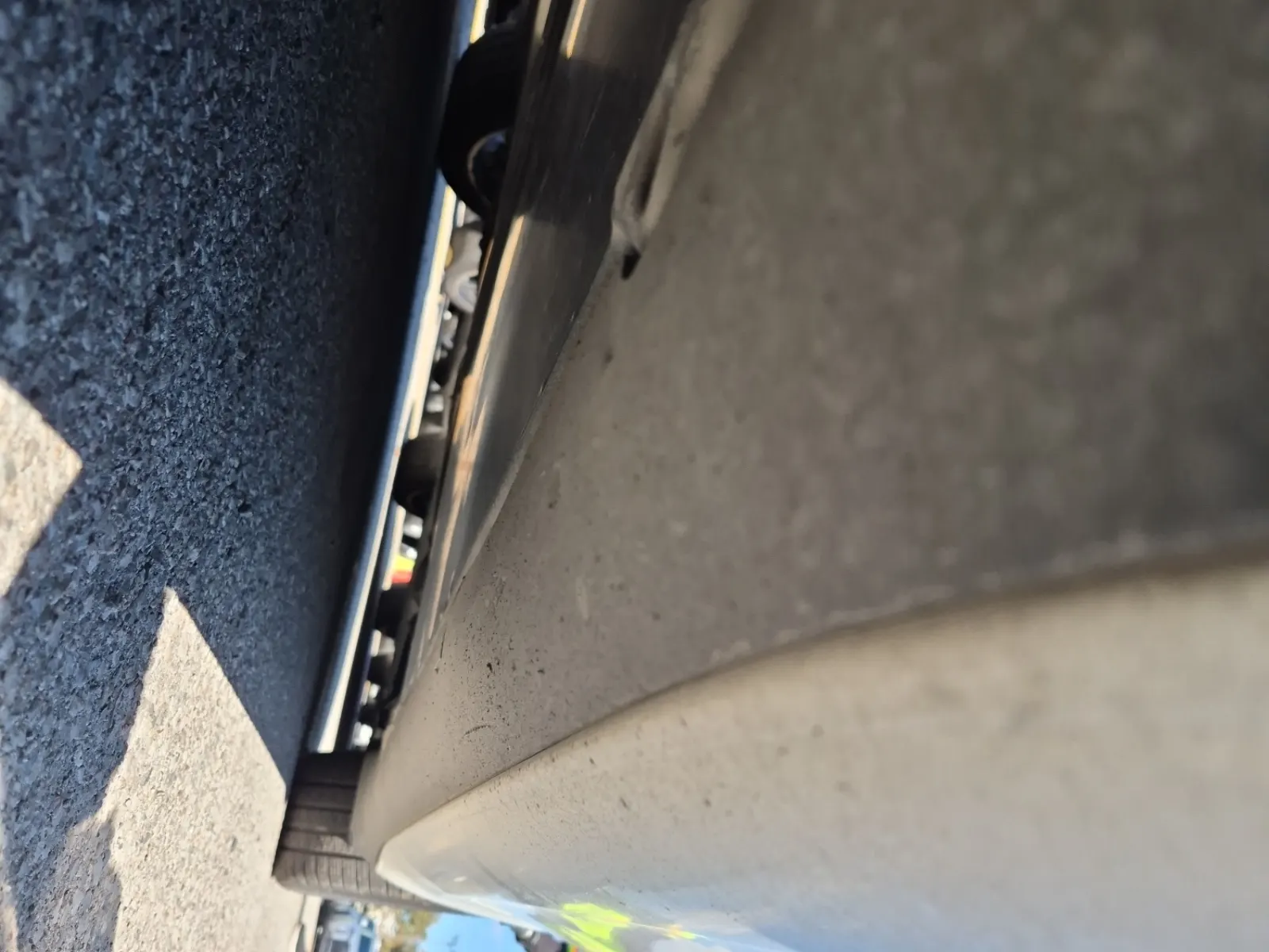 Undercarriage - Driver Photo