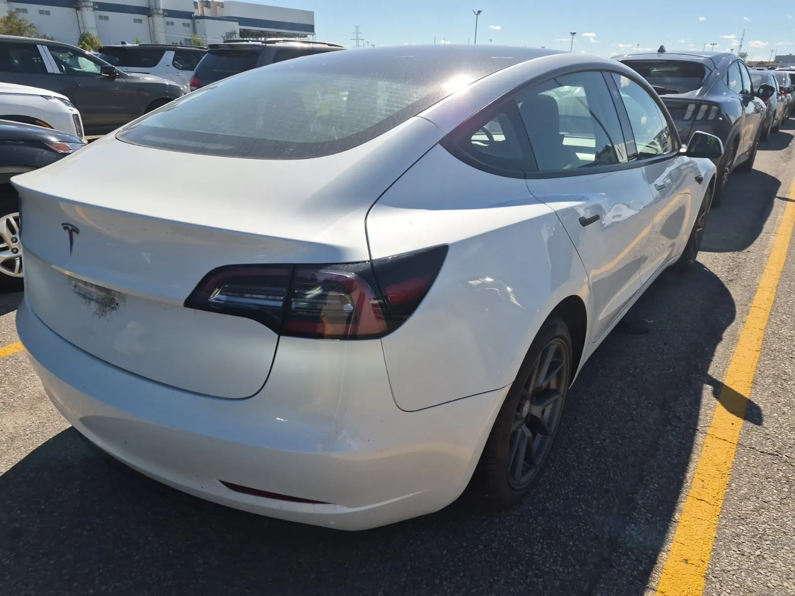 Passenger Rear 3/4 Photo