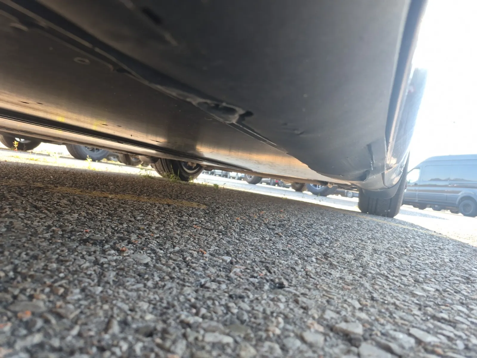 Undercarriage - Passenger Photo