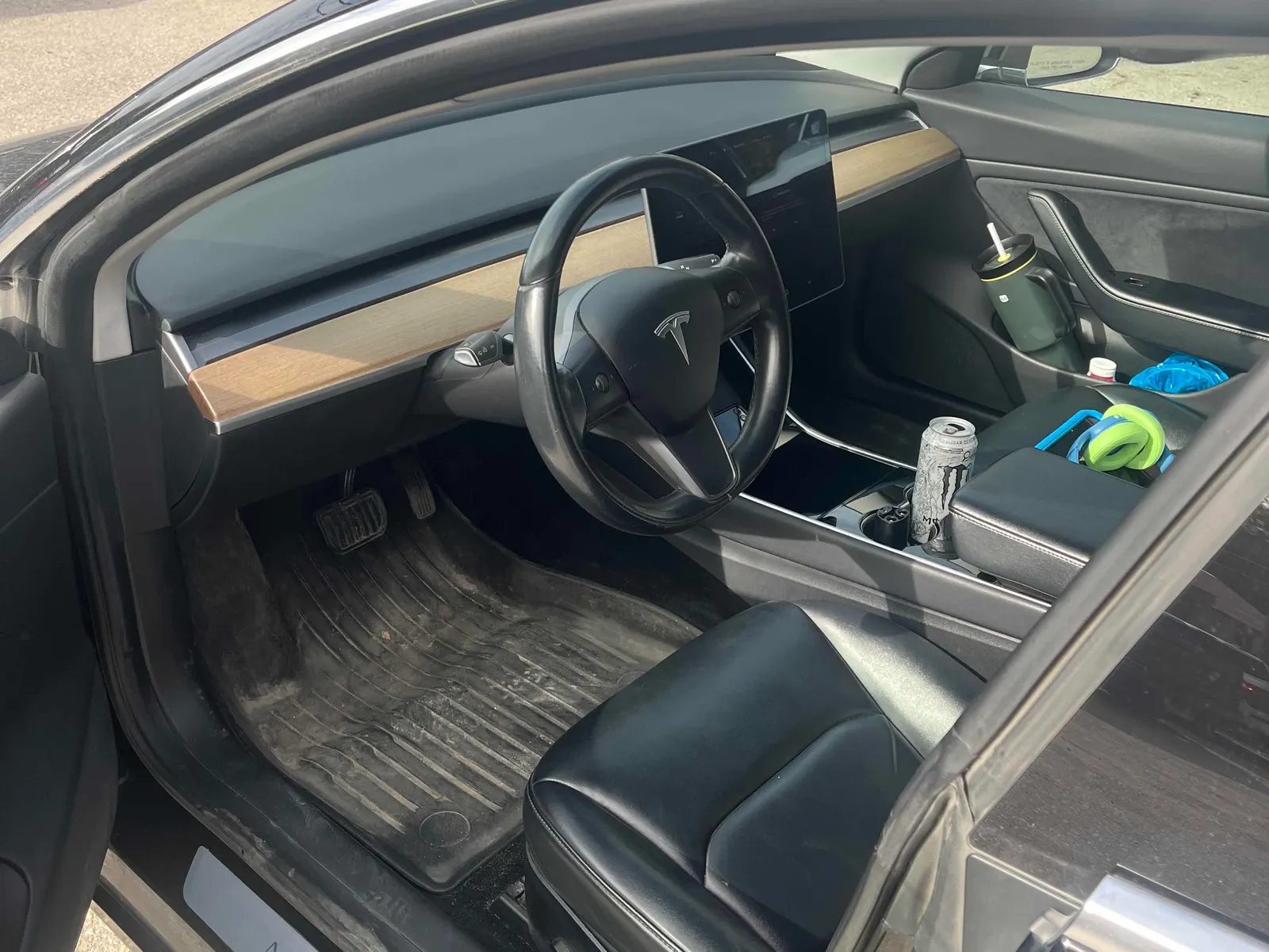 Interior driver side