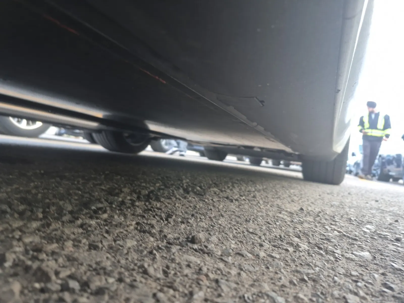Undercarriage - Driver Photo
