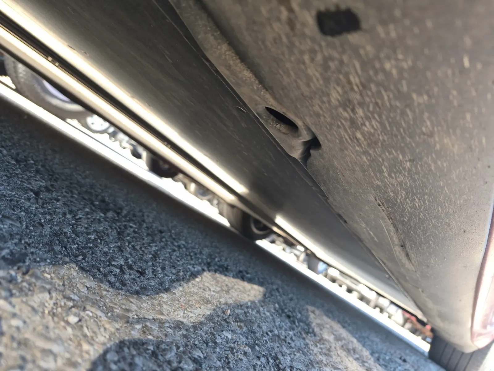 Undercarriage - Driver Photo