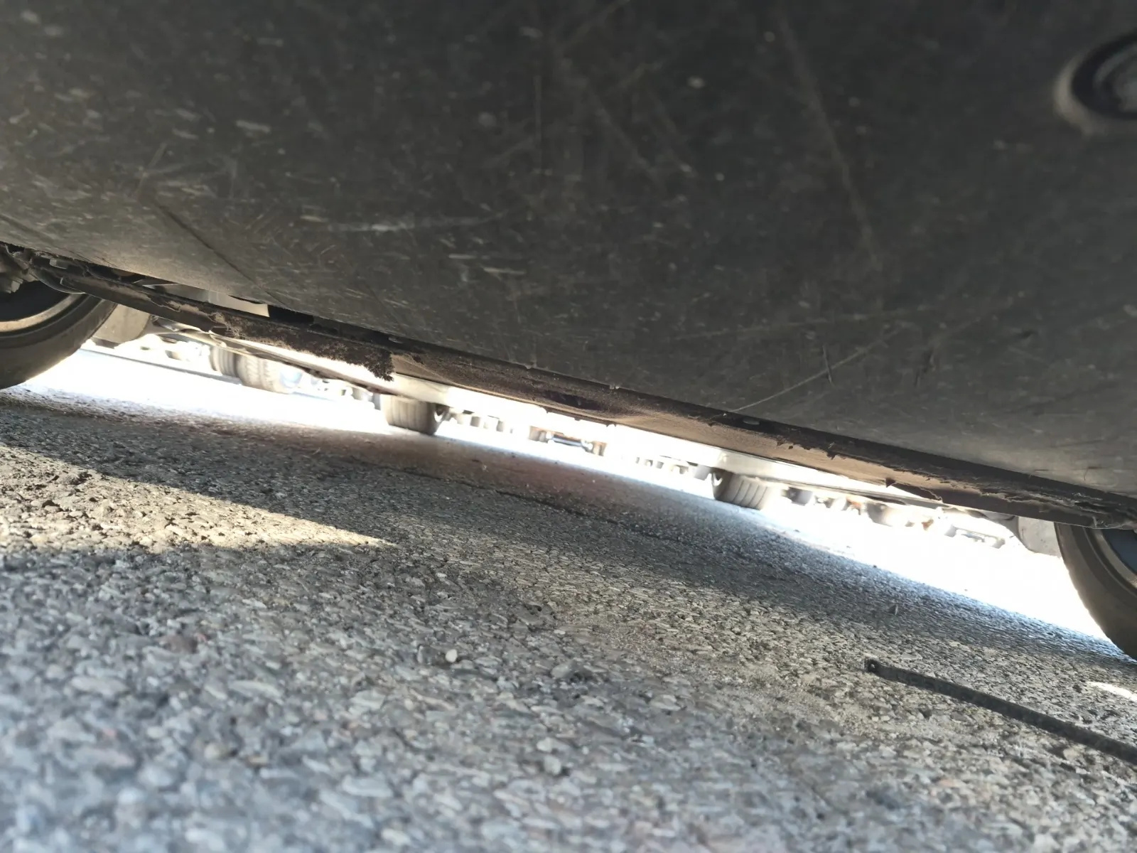 Undercarriage - Front Photo