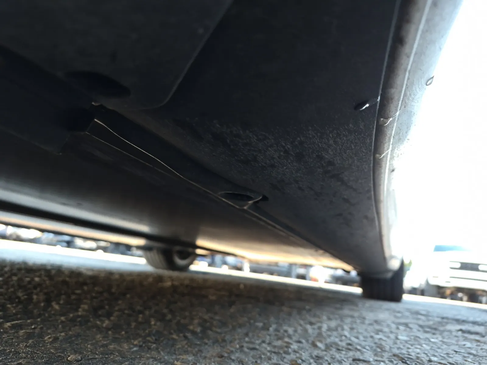 Undercarriage - Driver Photo
