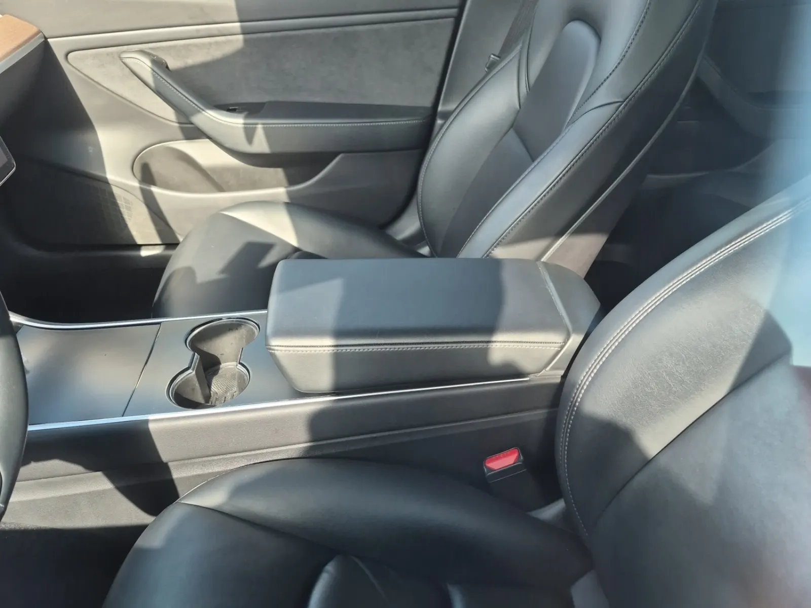 Front Interior Photo