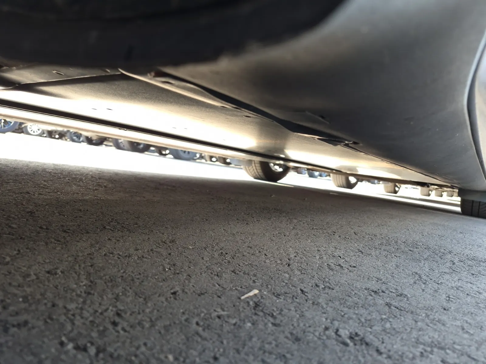 Undercarriage - Passenger Photo