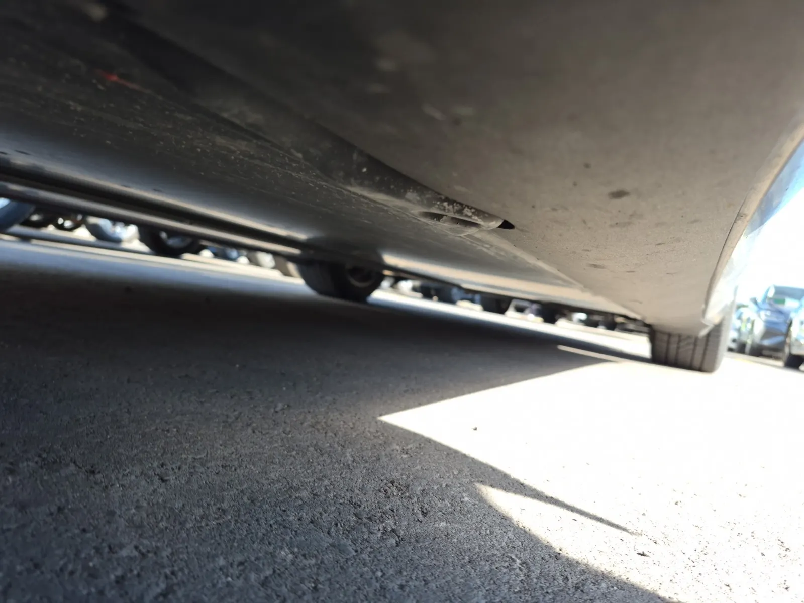 Undercarriage - Driver Photo