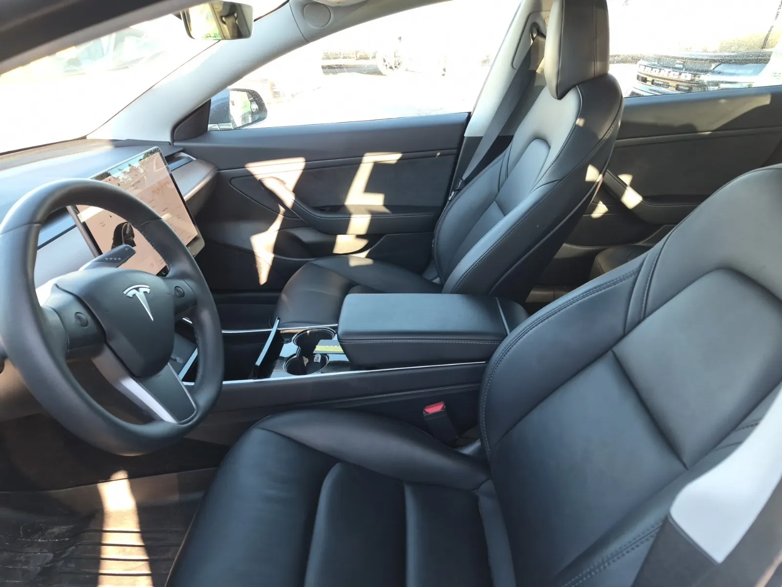 Front Interior Photo