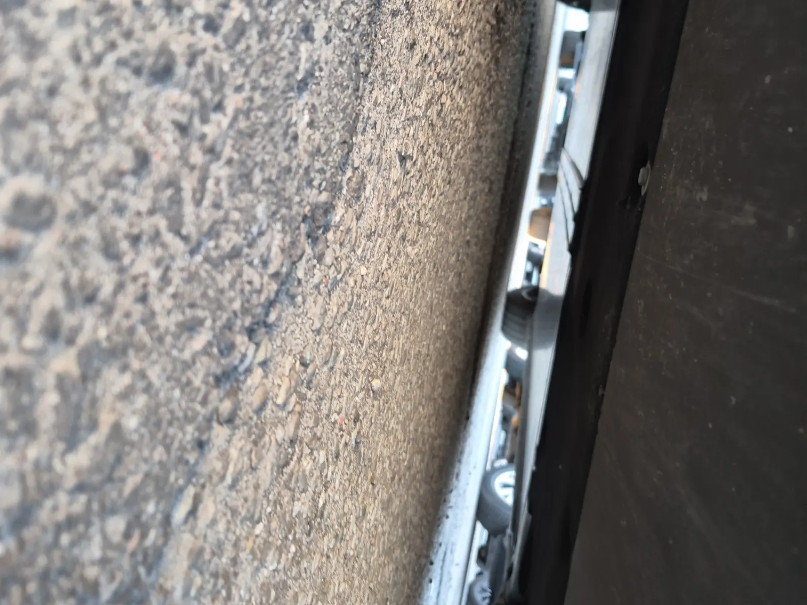 Undercarriage - Front Photo