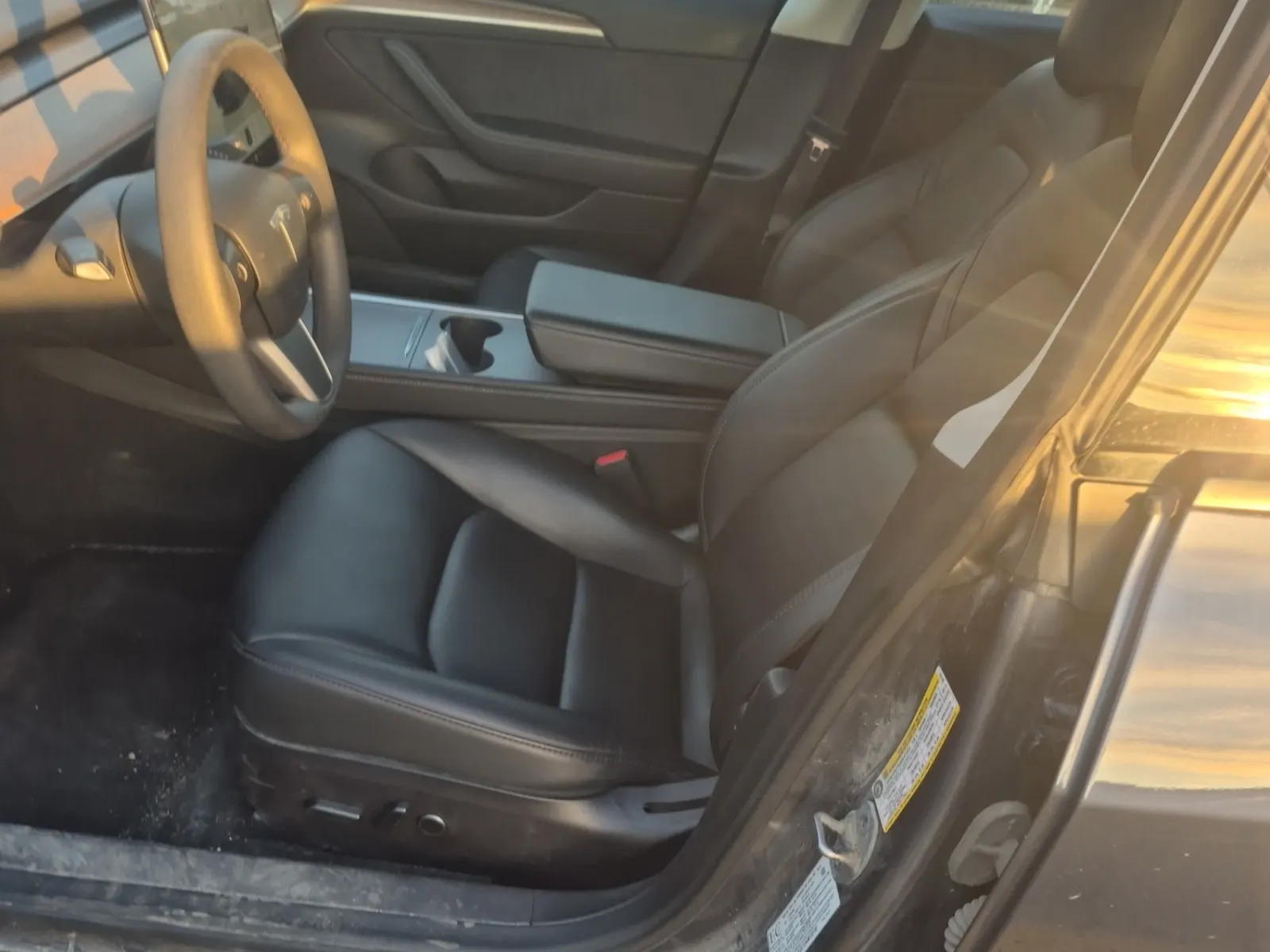 Front Interior Photo