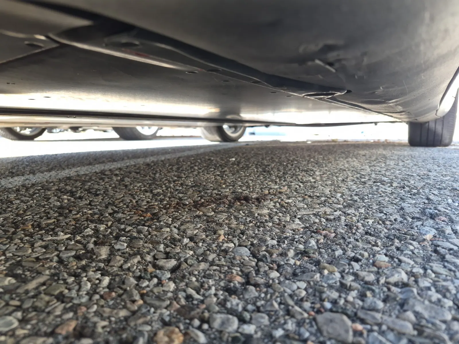 Undercarriage - Passenger Photo