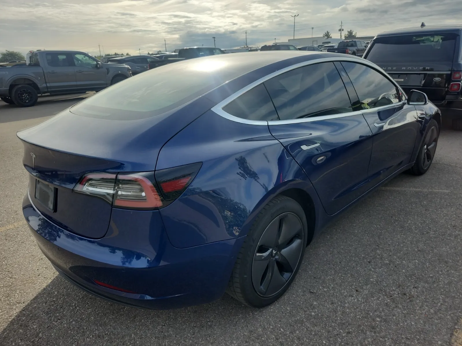 Passenger Rear 3/4 Photo