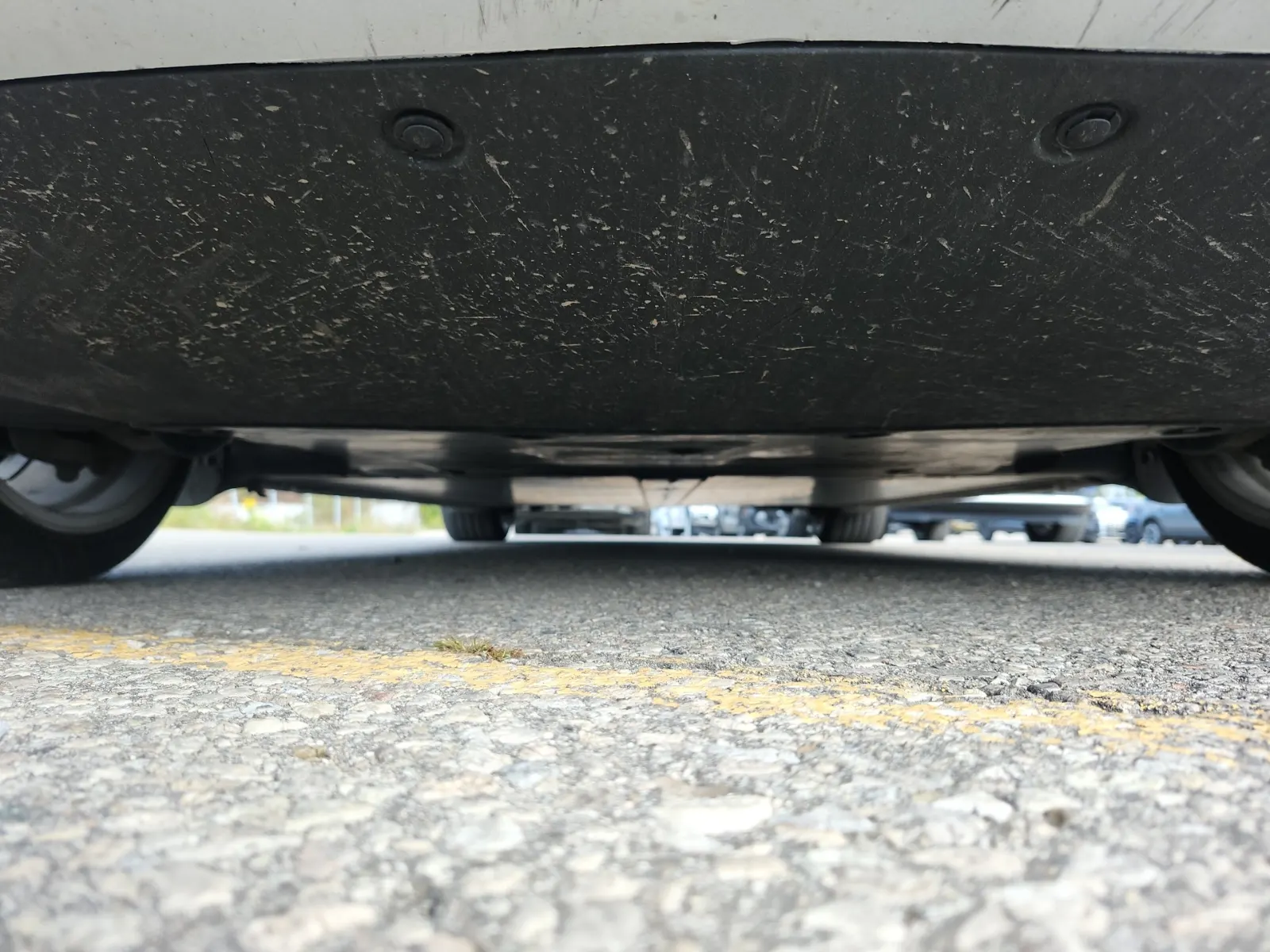 Undercarriage - Front Photo