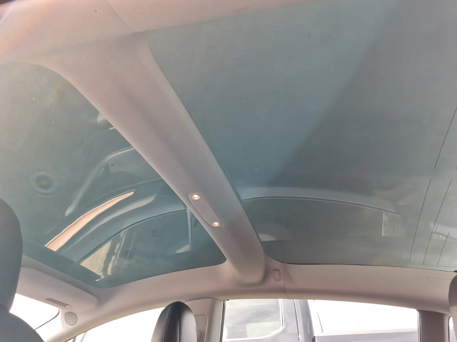 Interior Roof Photo