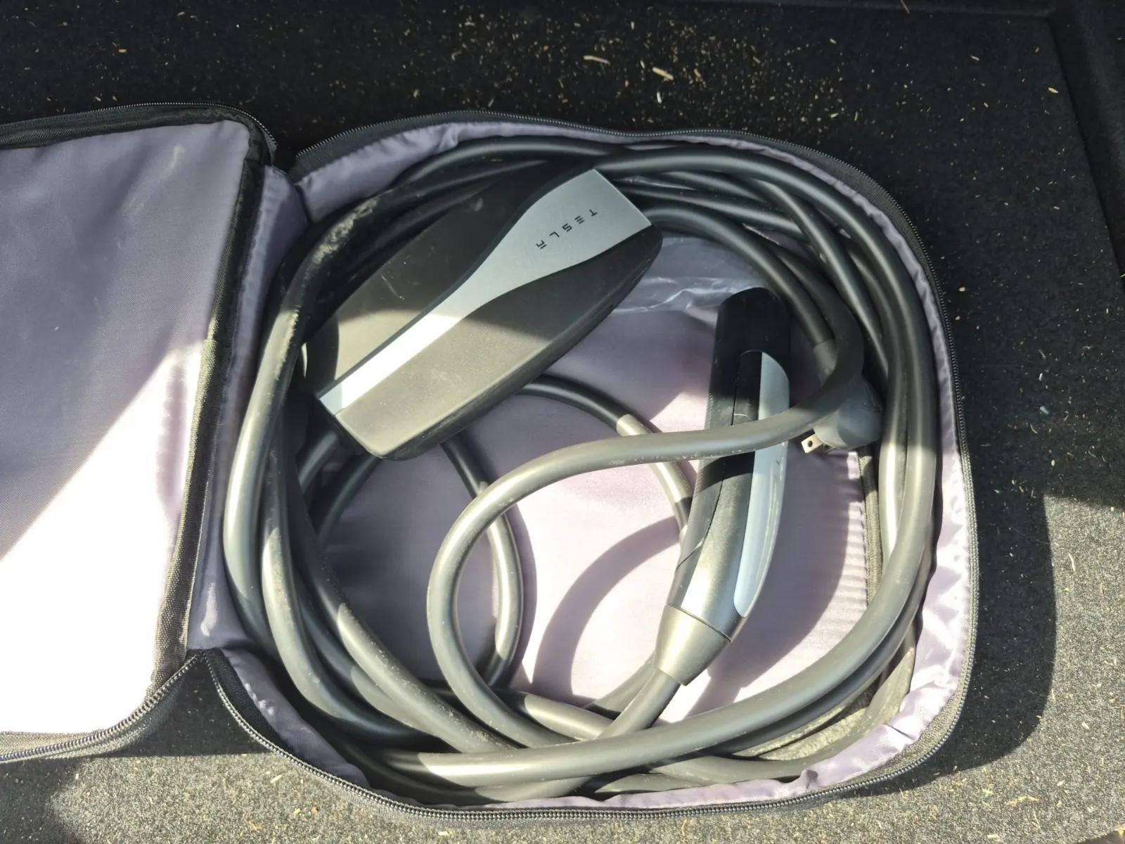 Charging Cable Photo