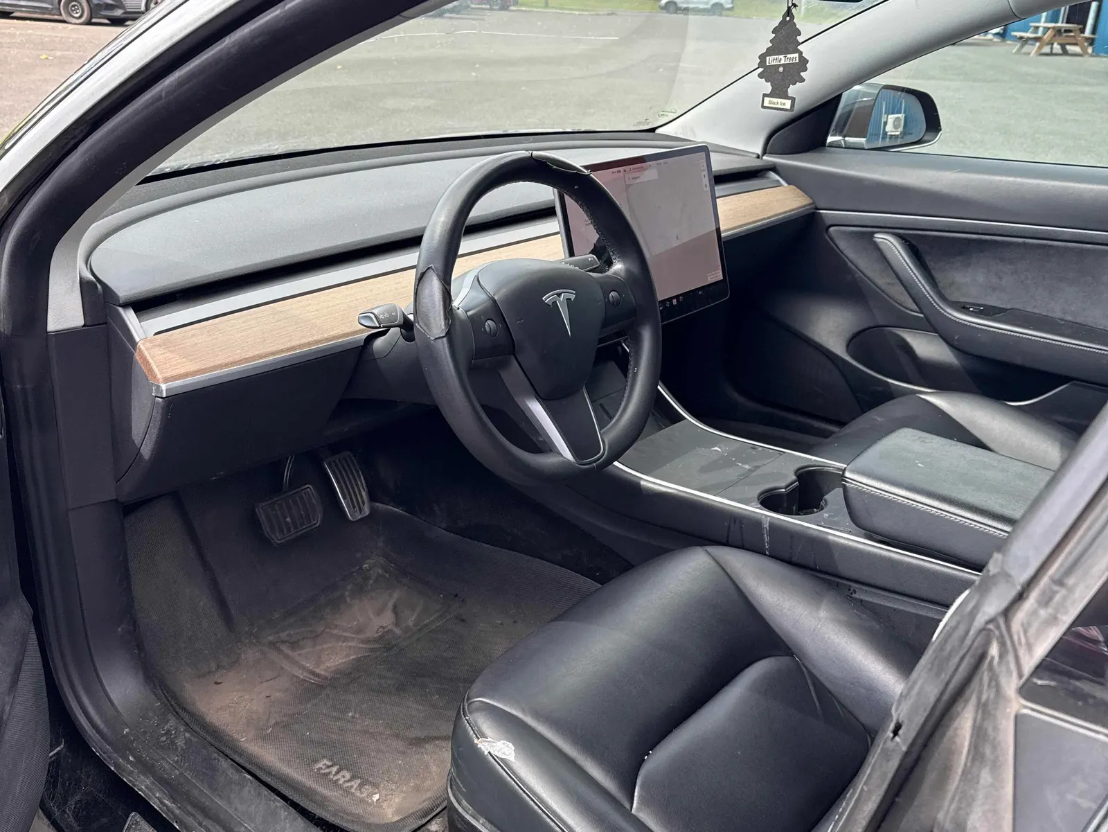 Interior driver side