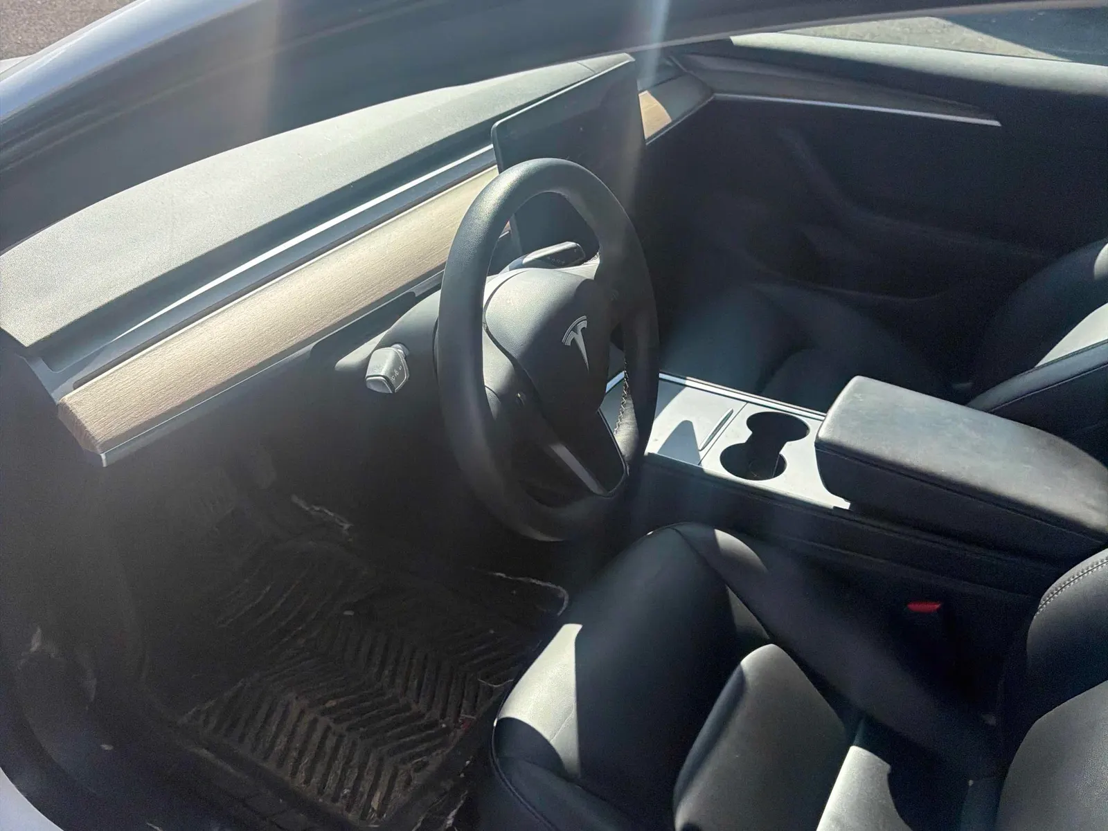 Interior driver side