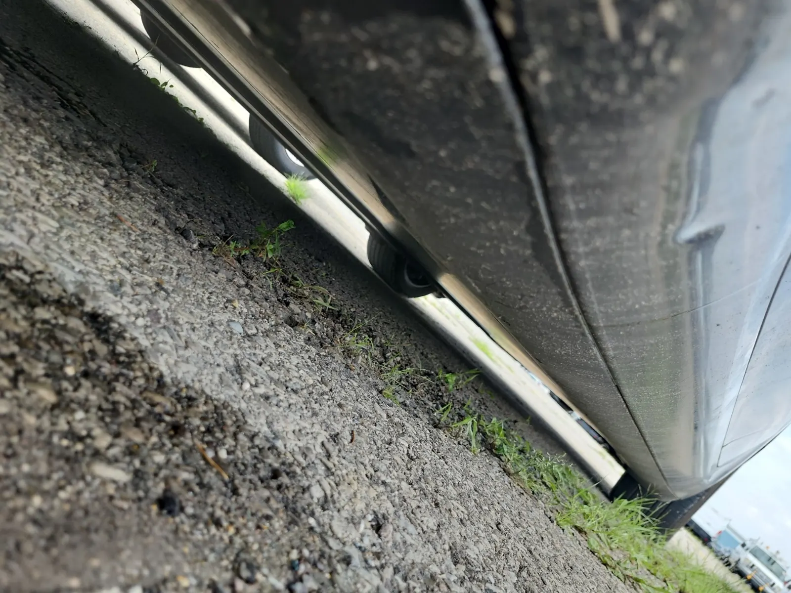 Undercarriage - Driver Photo