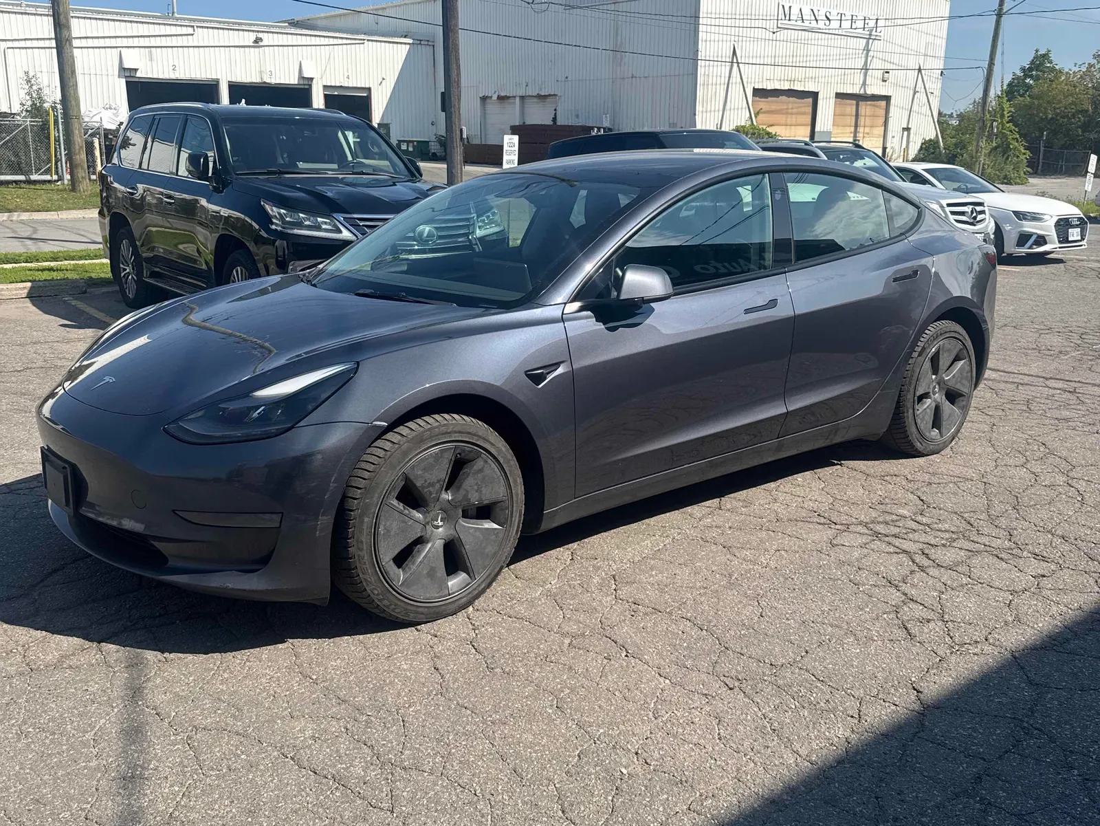 2023 Tesla Model 3