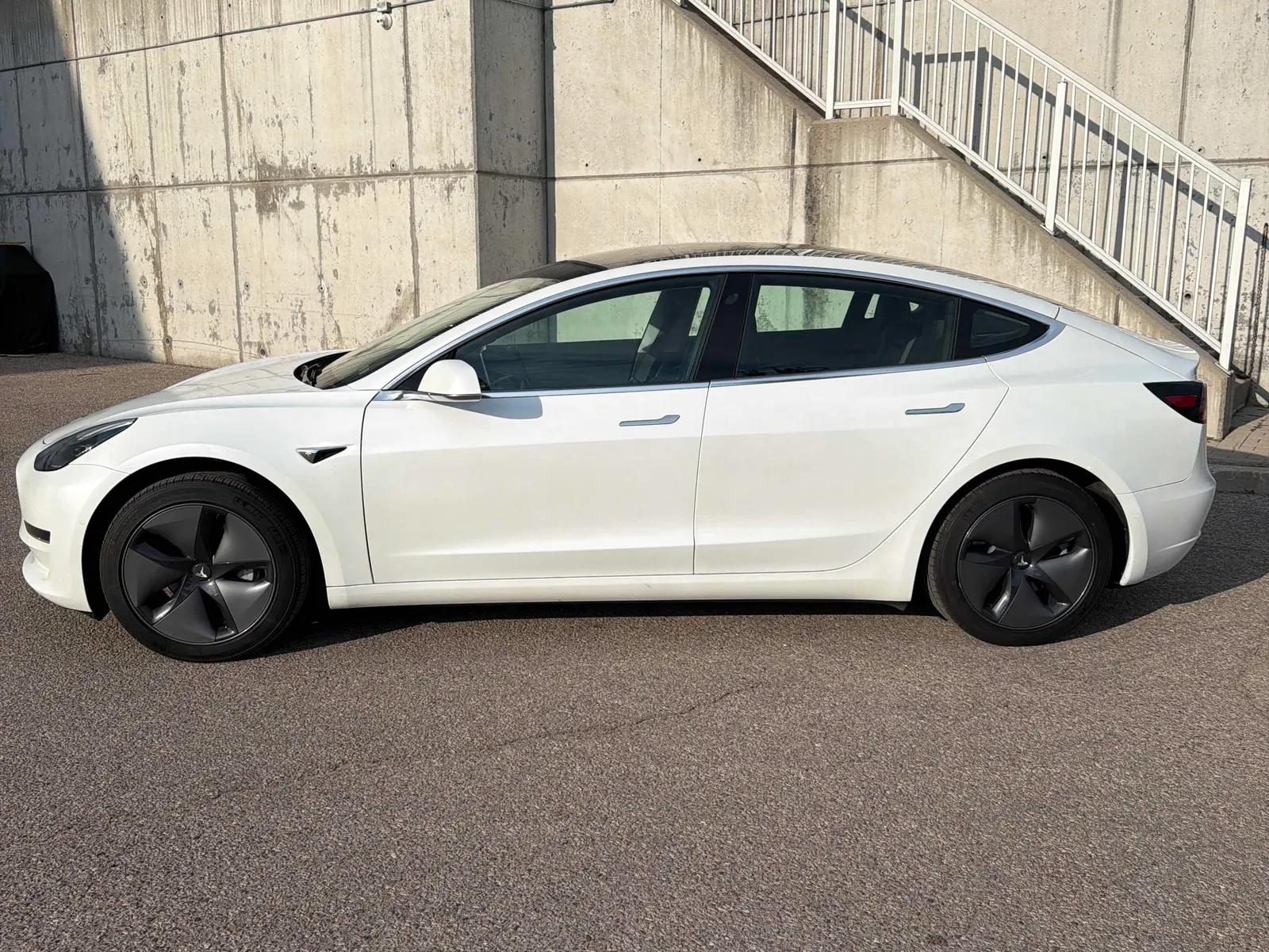 Driver side