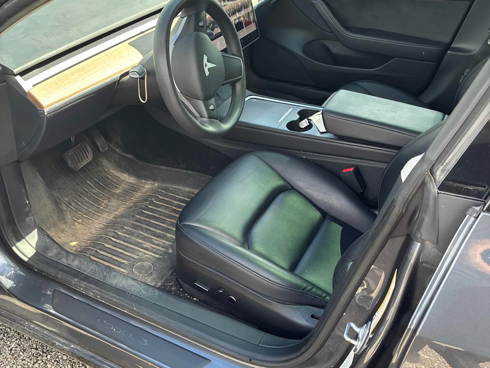 Interior driver side