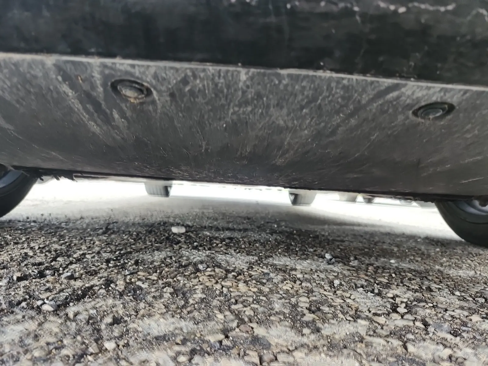 Undercarriage - Front Photo