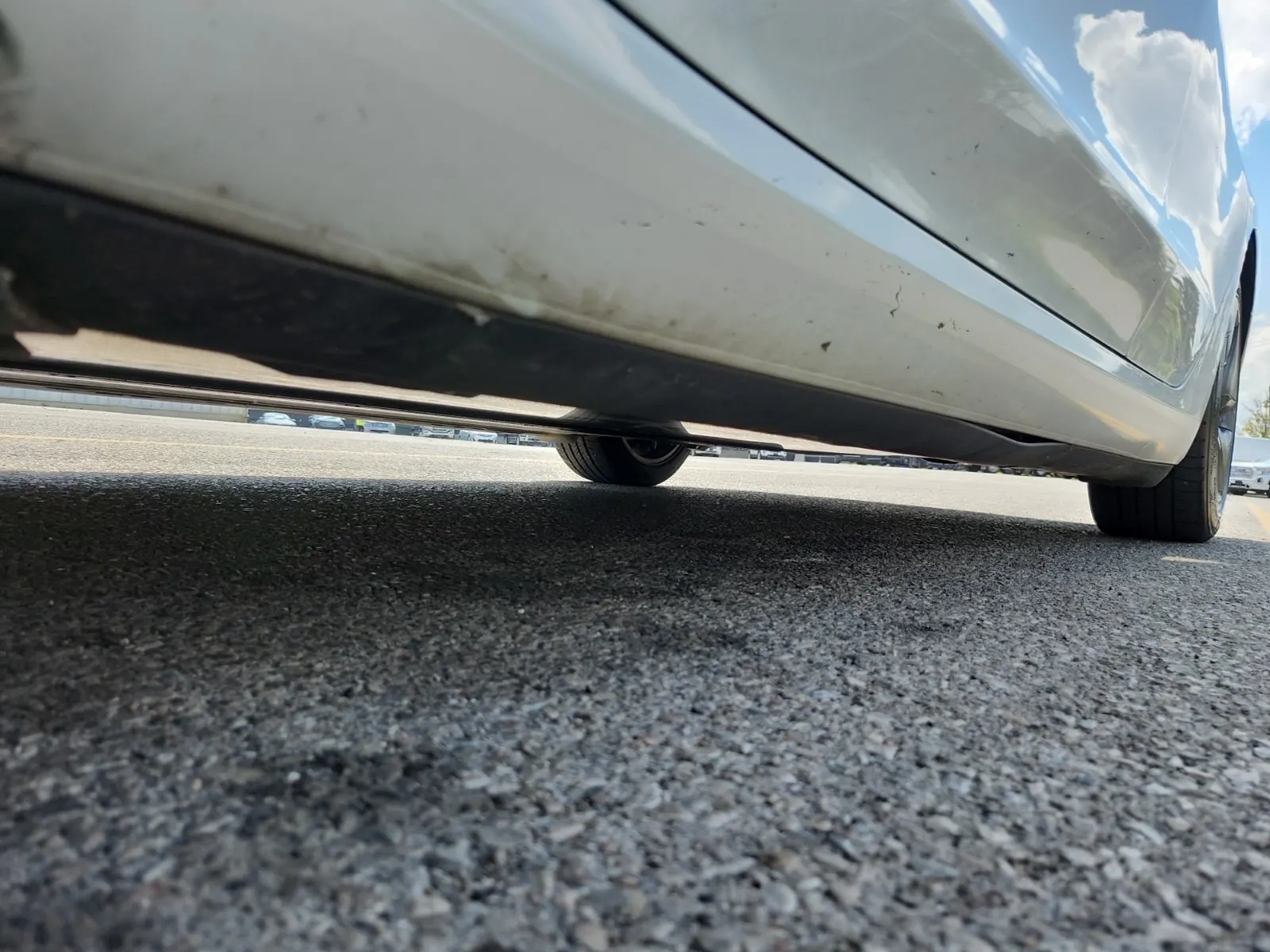 Undercarriage - Driver Photo