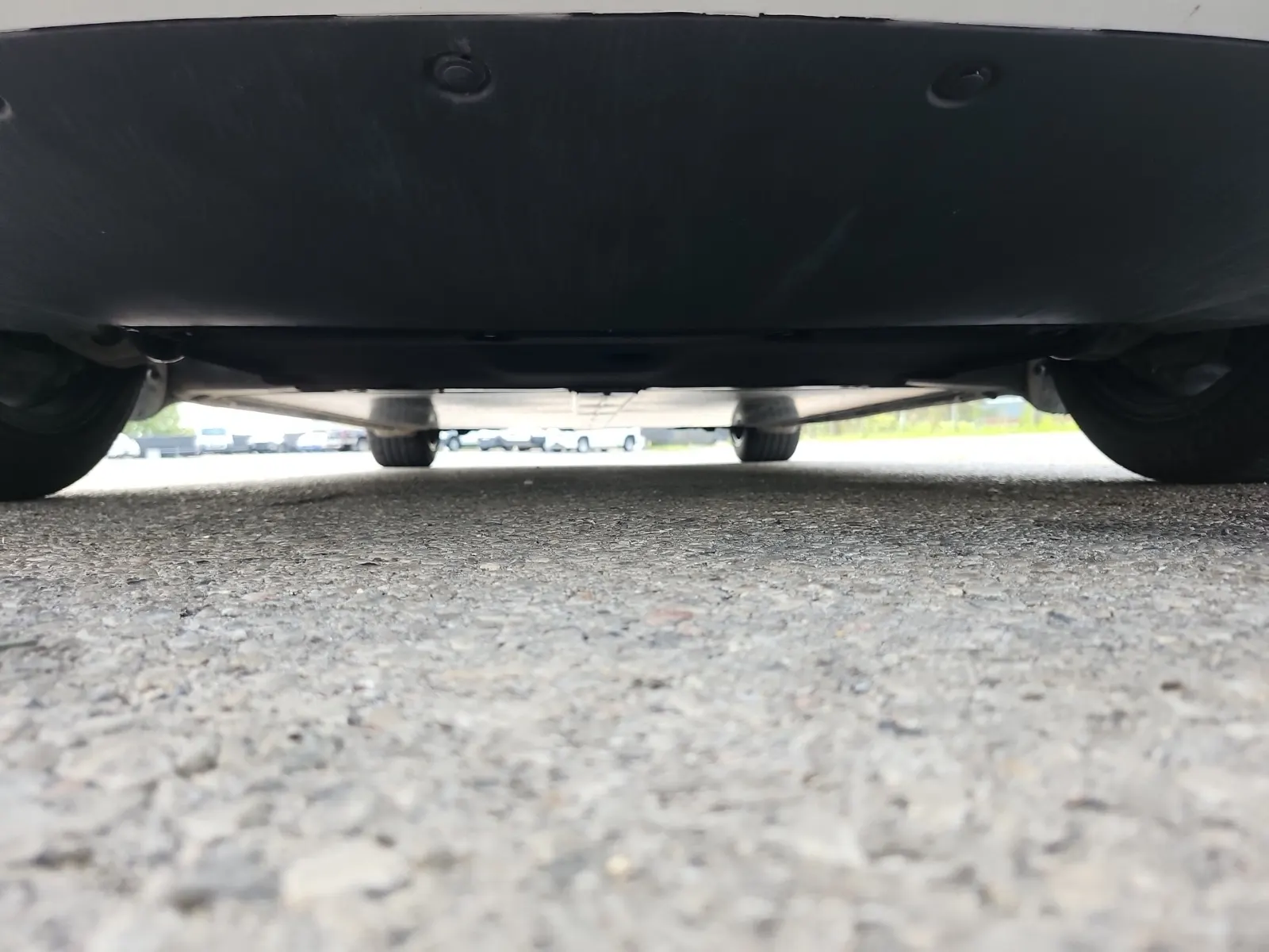 Undercarriage - Front Photo