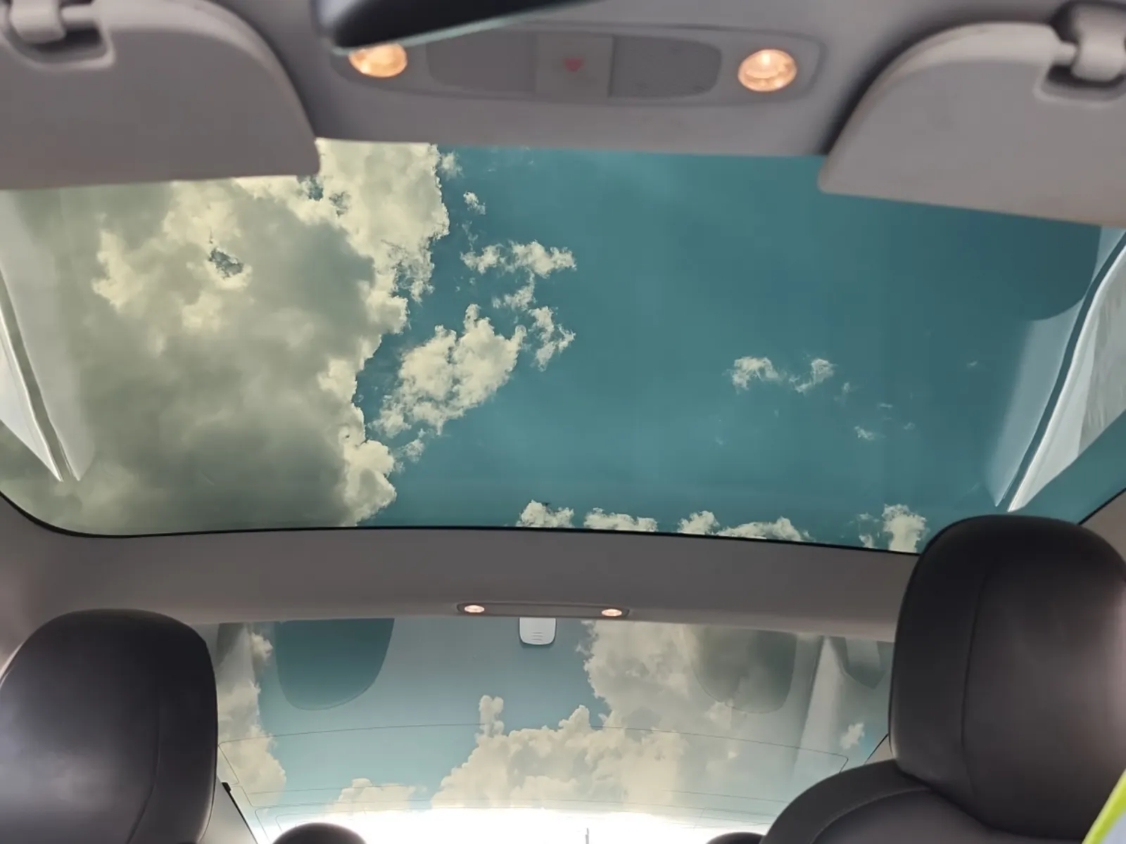 Interior Roof Photo