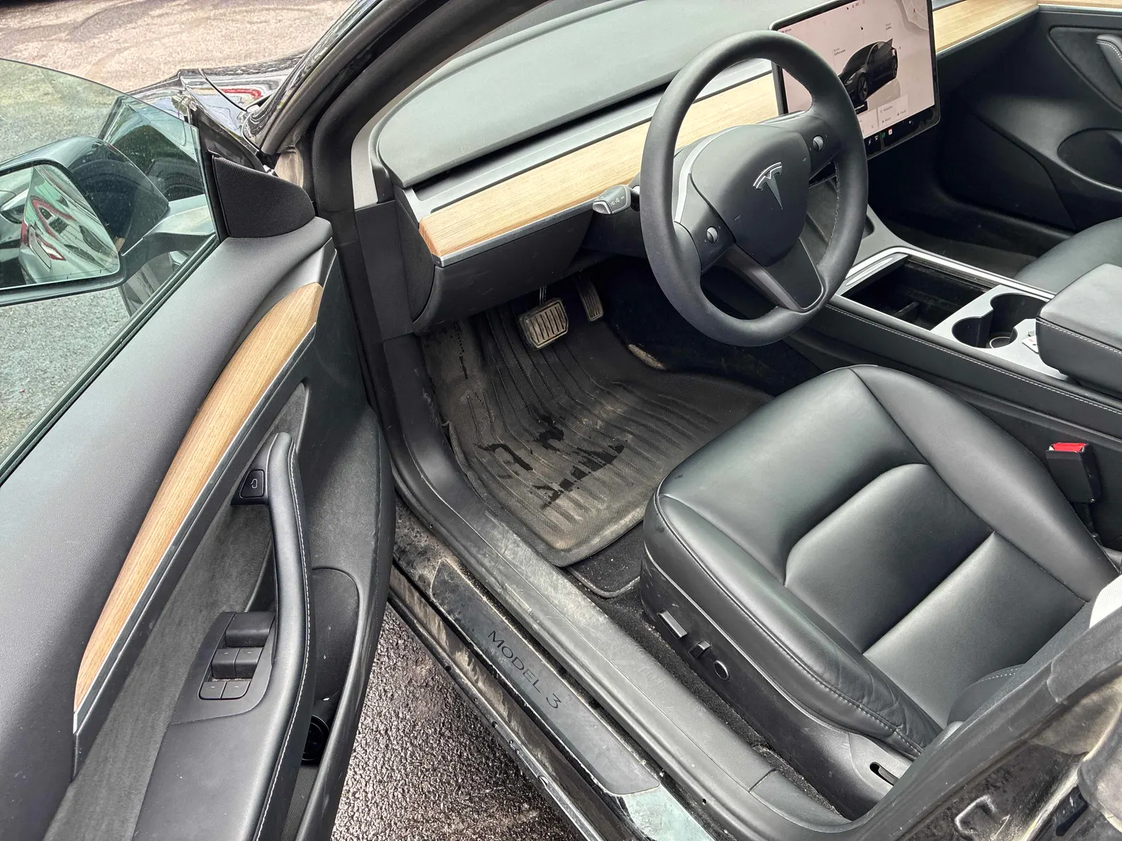 Interior driver side