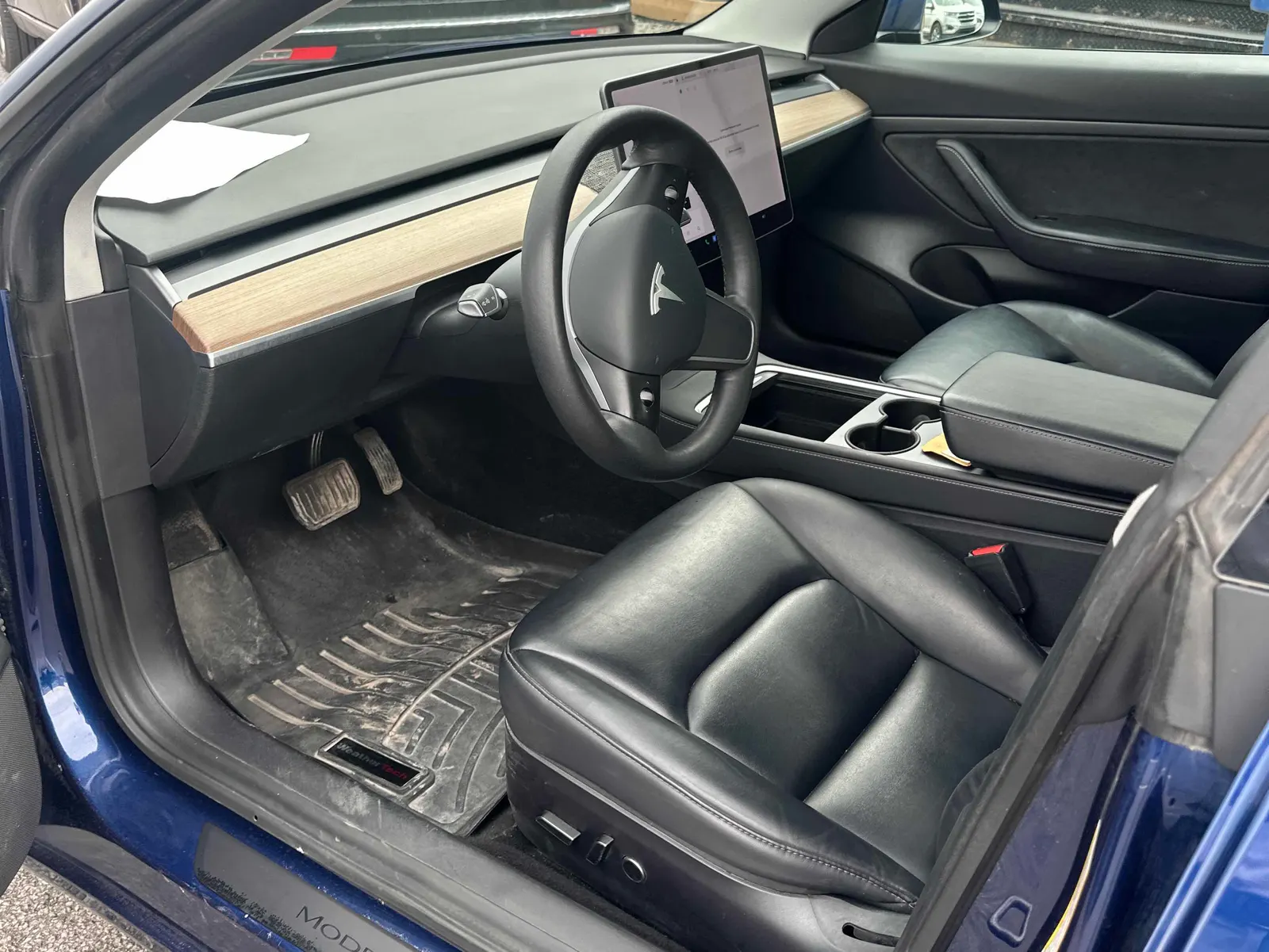 Interior driver side