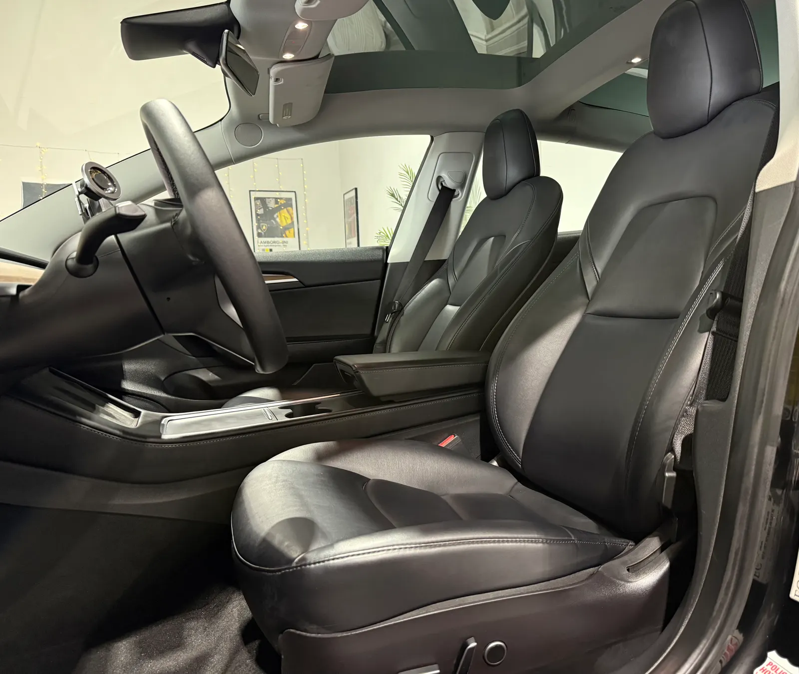 Interior driver side