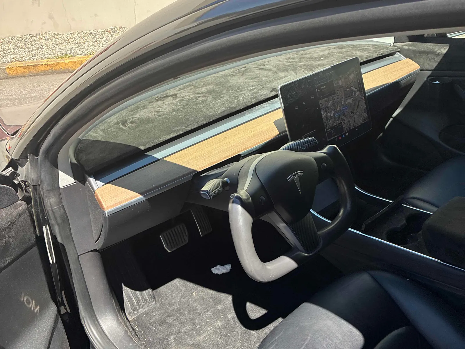 Interior driver side