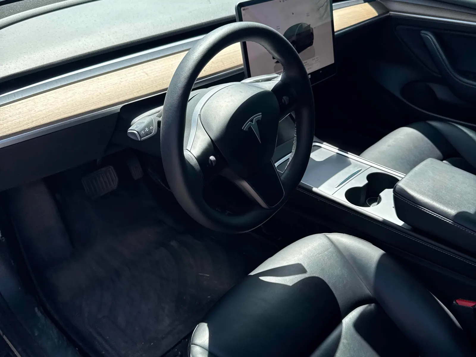 Interior driver side