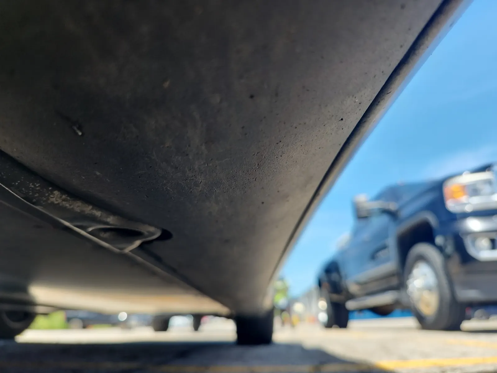 Undercarriage - Driver Photo