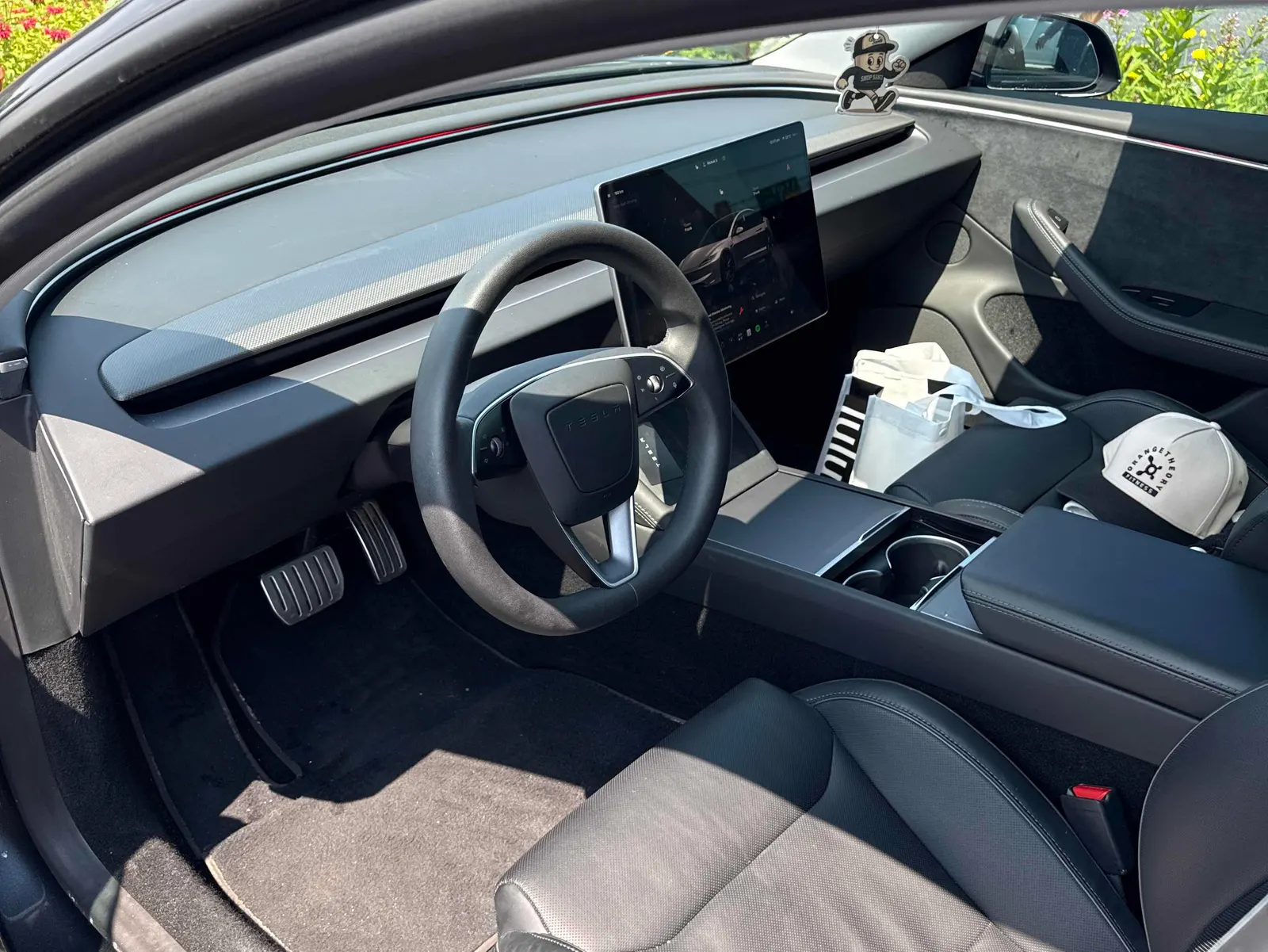 Interior driver side