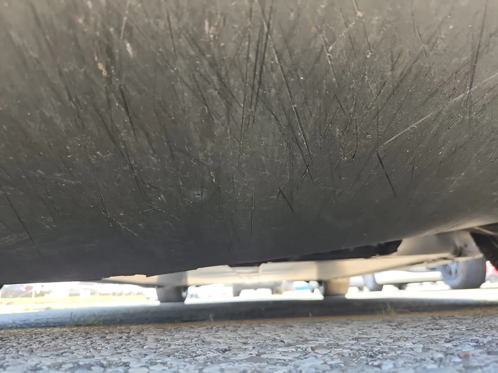 Undercarriage - Front Photo
