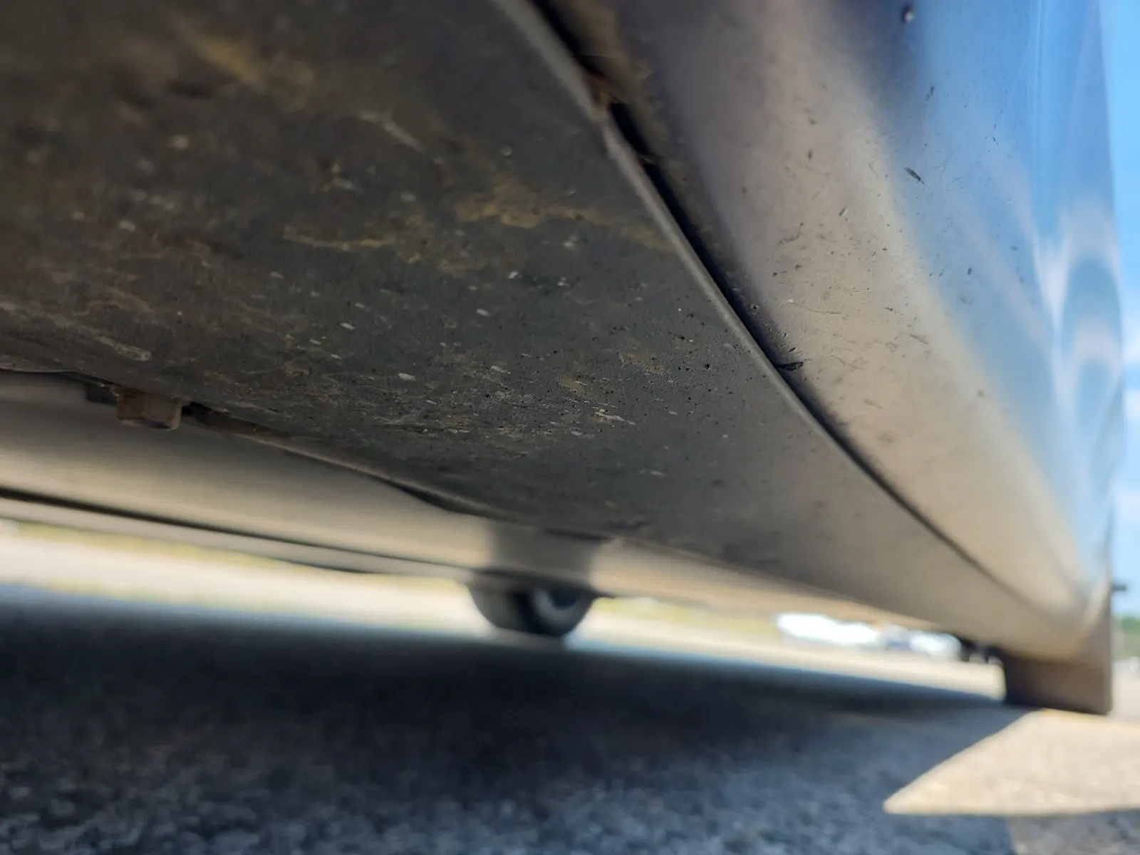 Undercarriage - Driver Photo