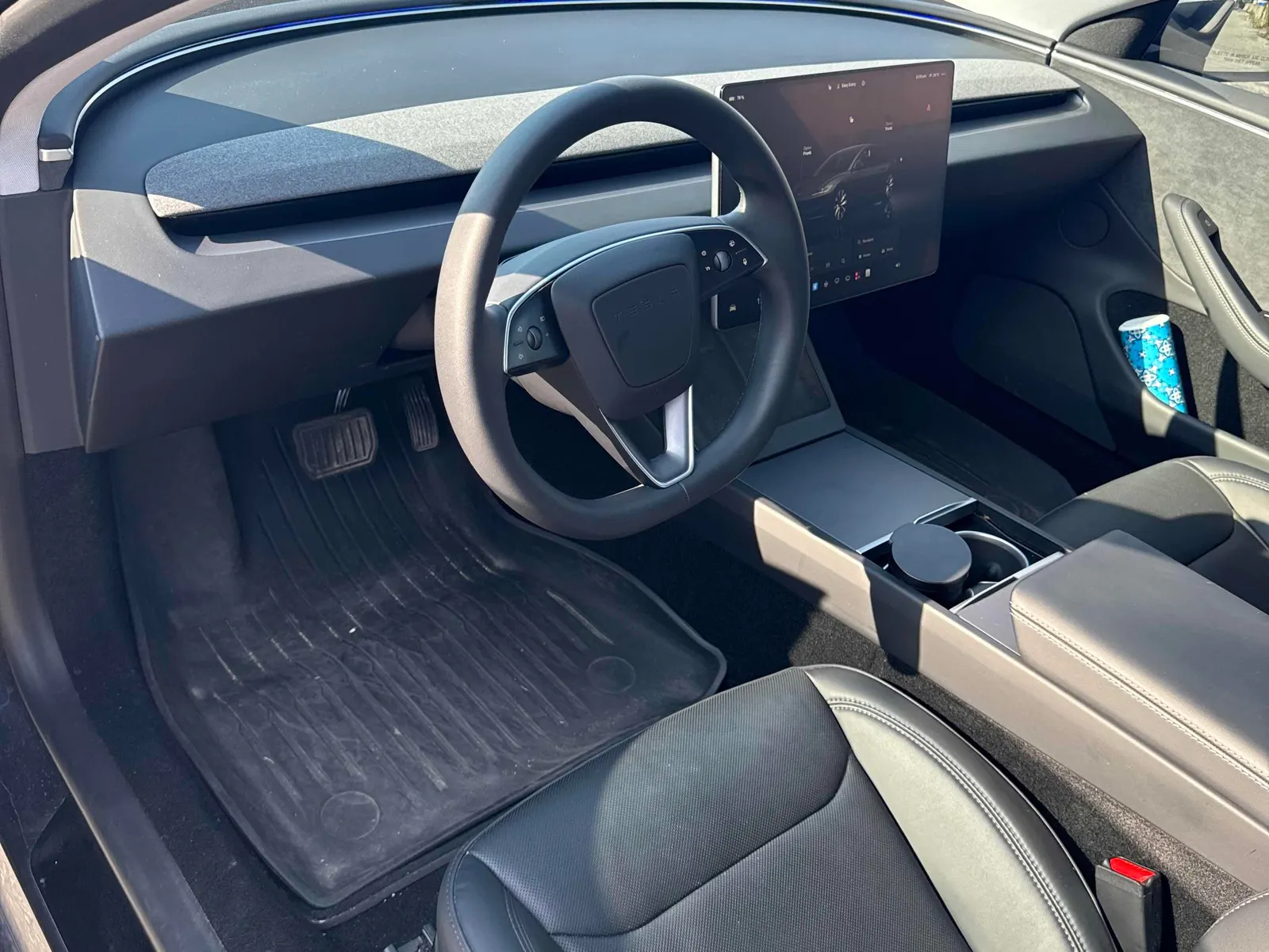 Interior driver side