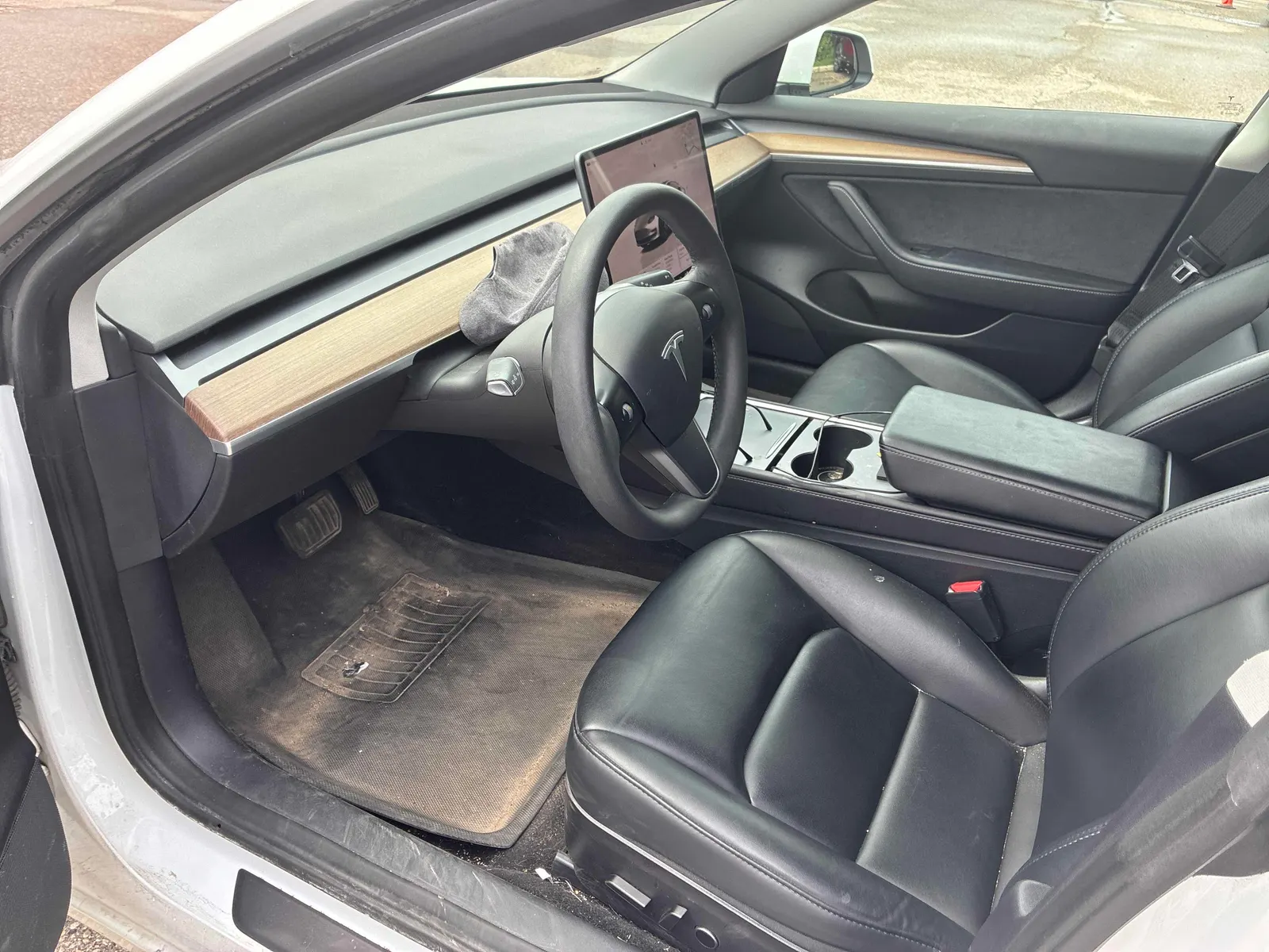 Interior driver side