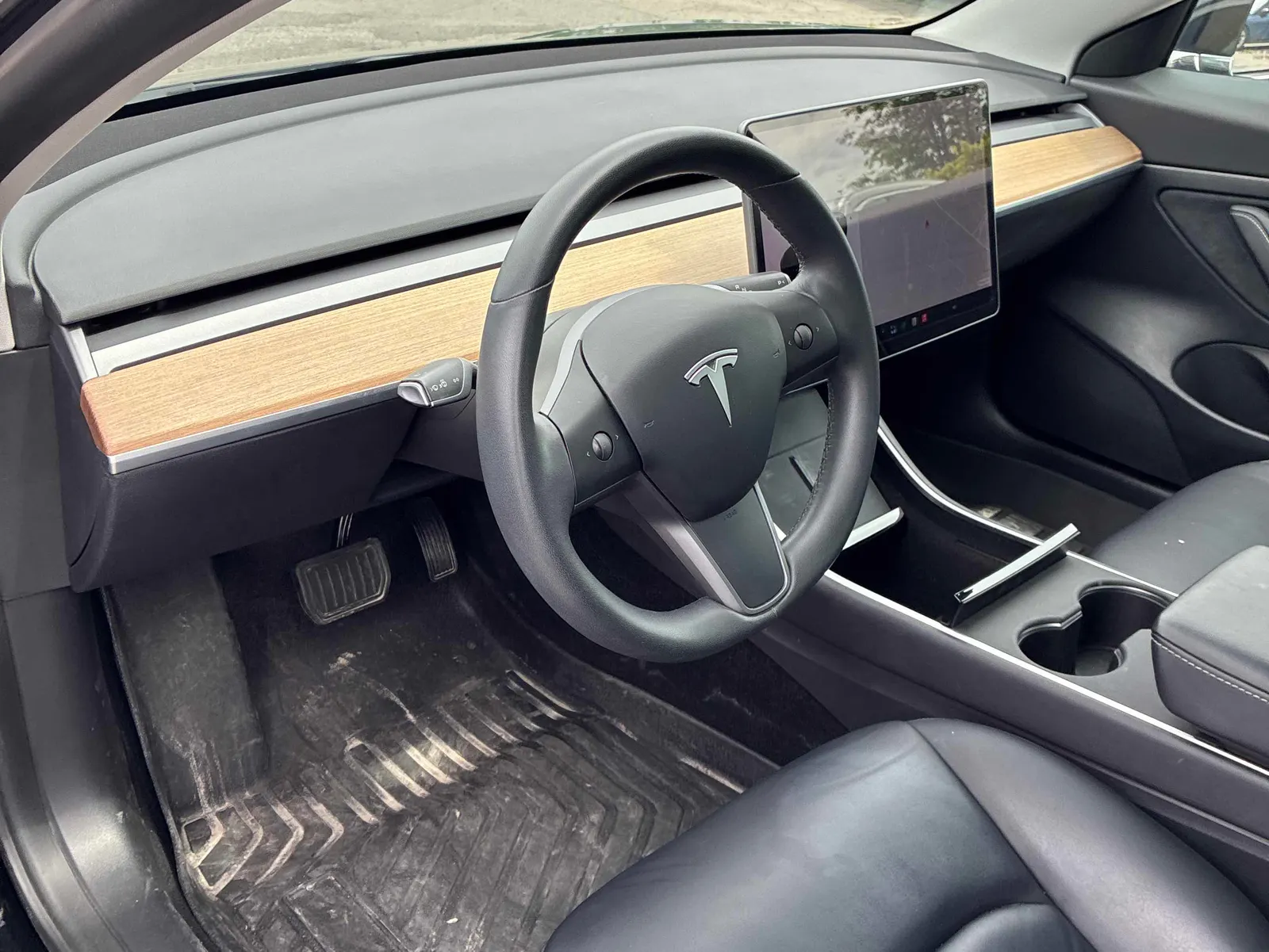 Interior driver side
