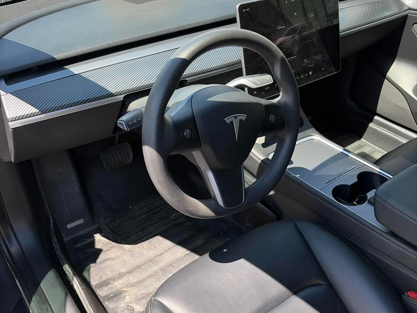 Interior driver side