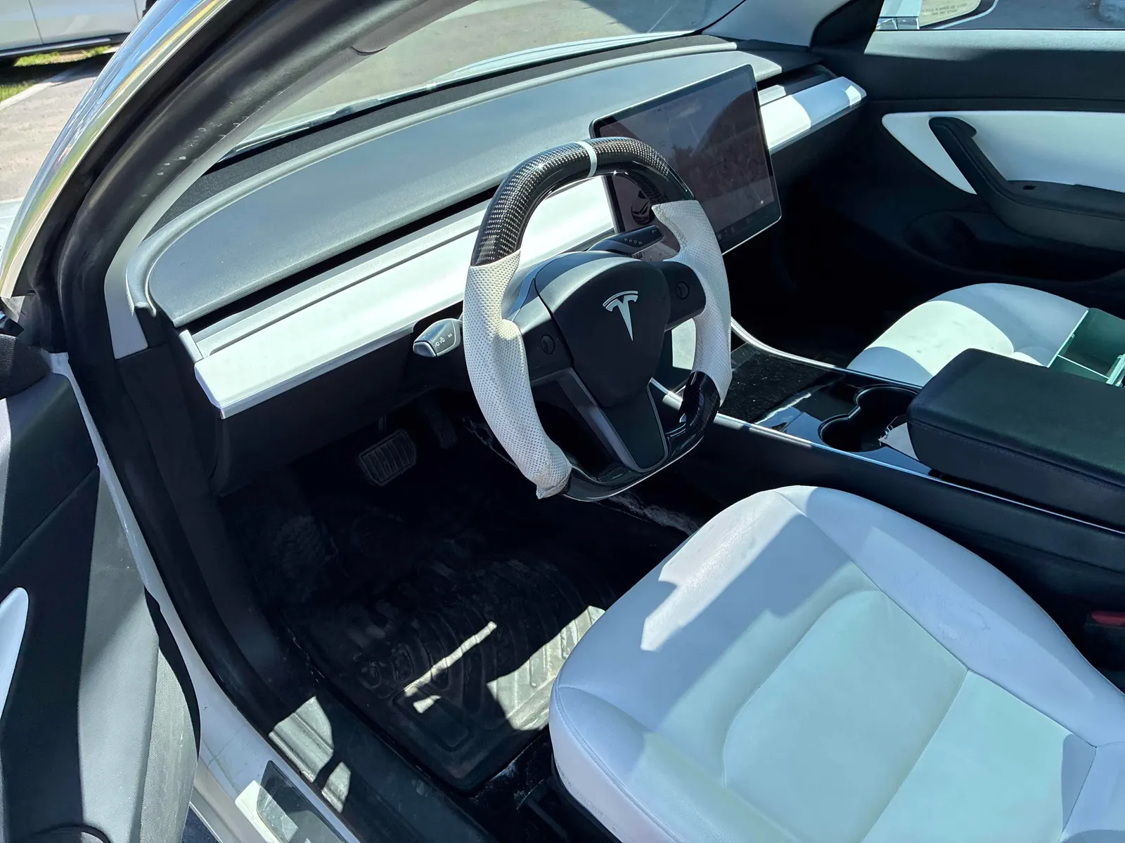 Interior driver side