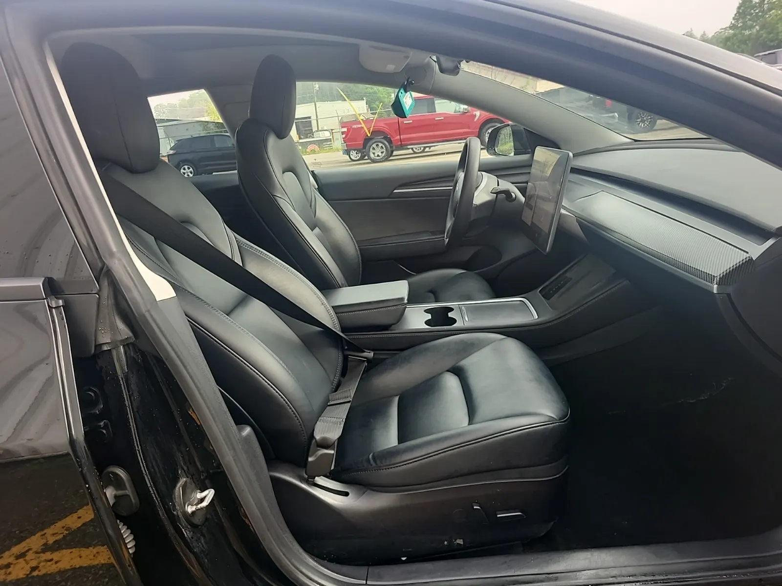 Right Side Interior Photo