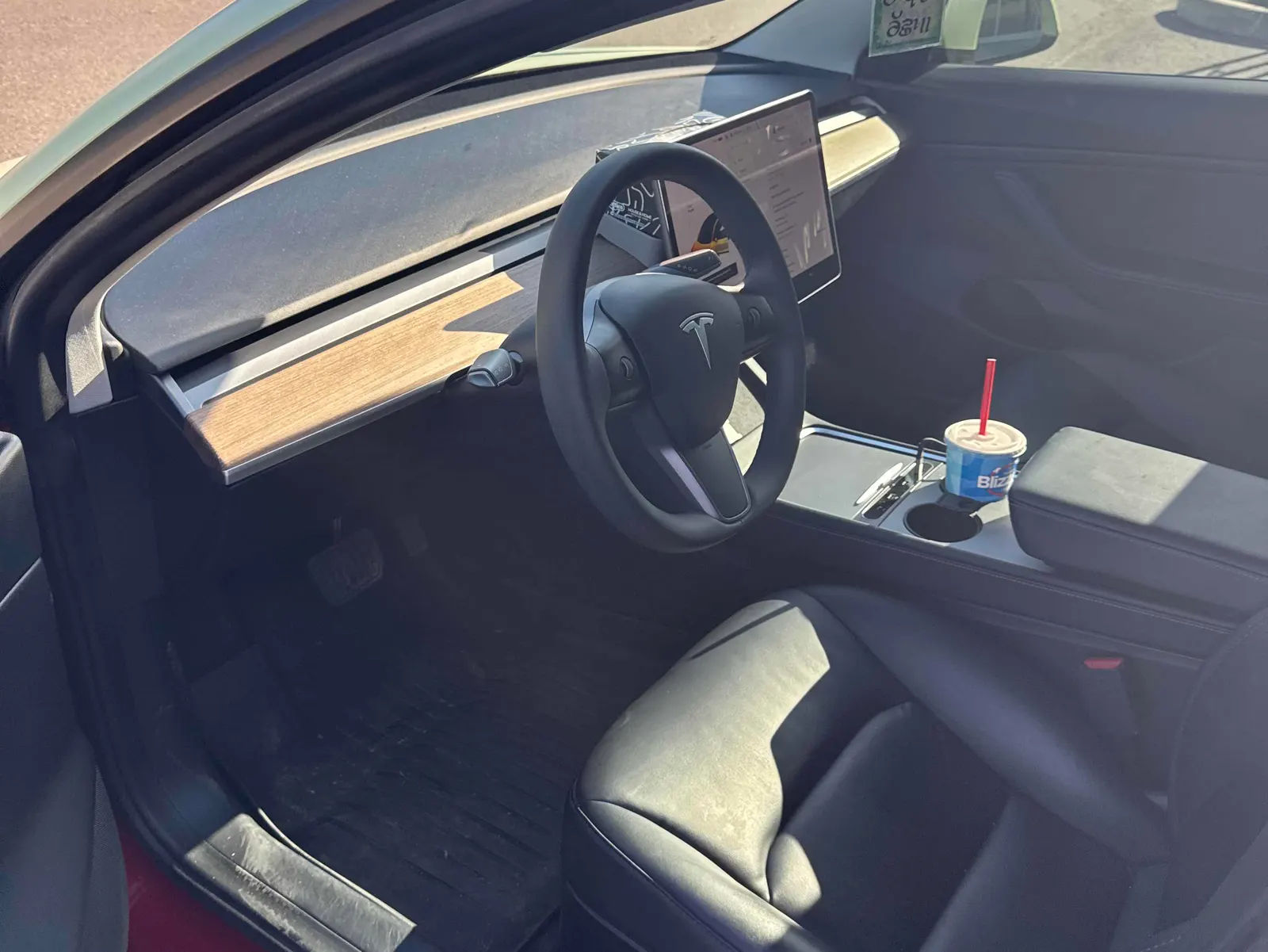 Interior driver side